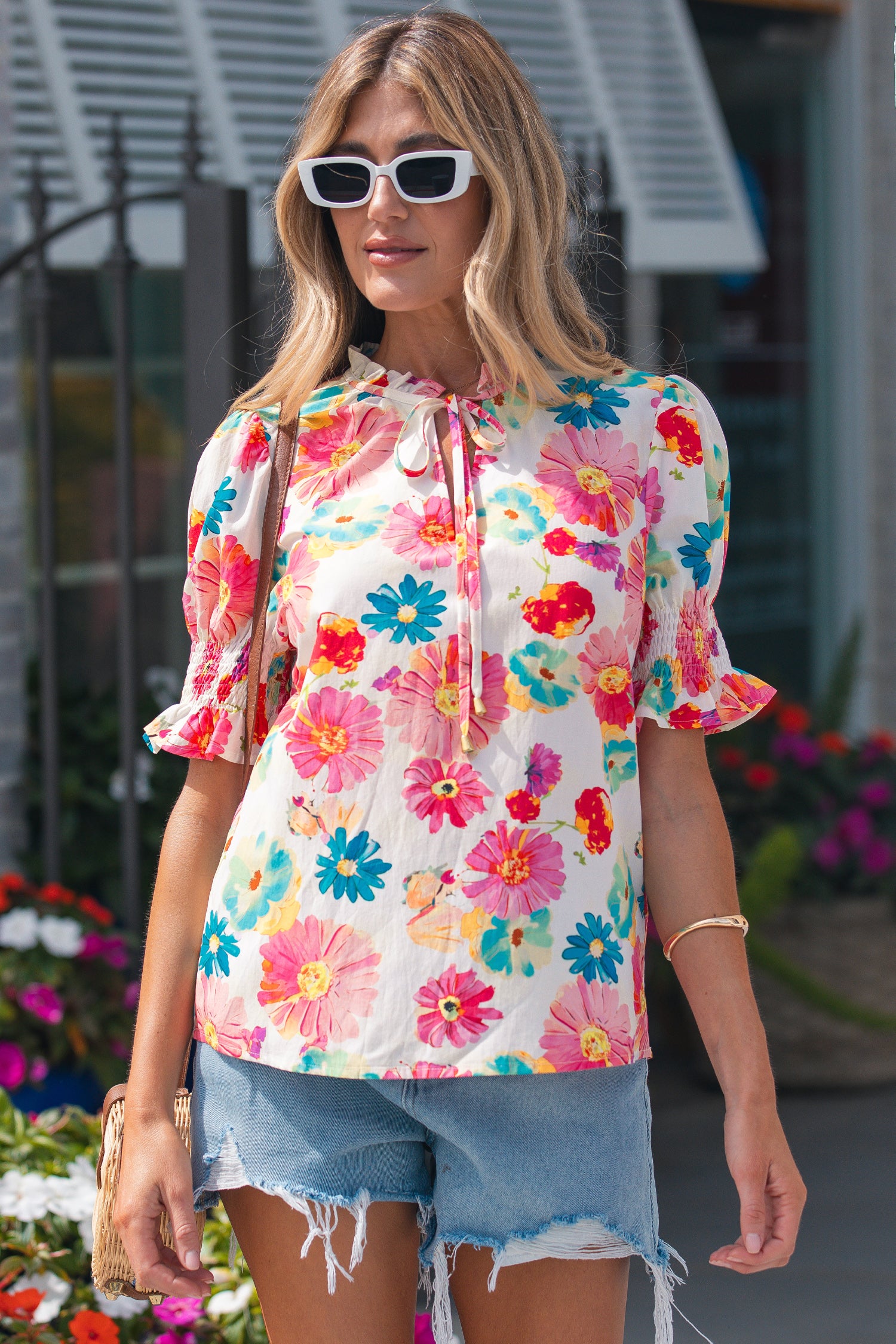 Vibrant Summer Floral Tie V-Neck Short Puff Sleeve Blouse
