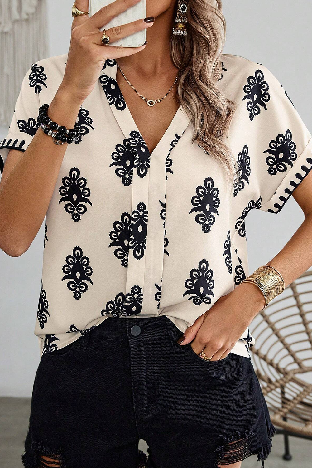 Black Geometric Print Short Sleeve V Neck Blouse eAura