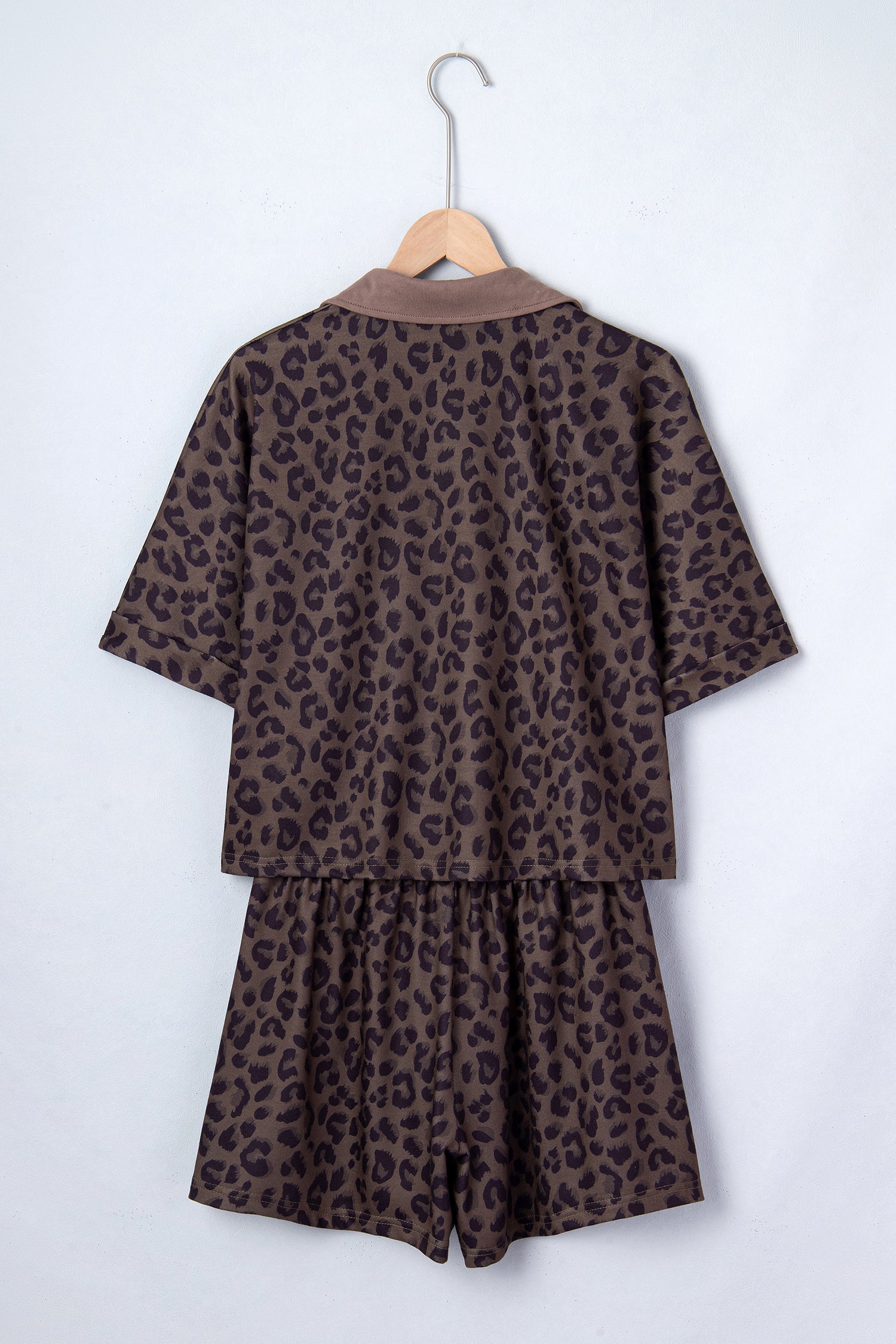 V Neck Collar Leopard Printed 2pcs Short Set – Khaki