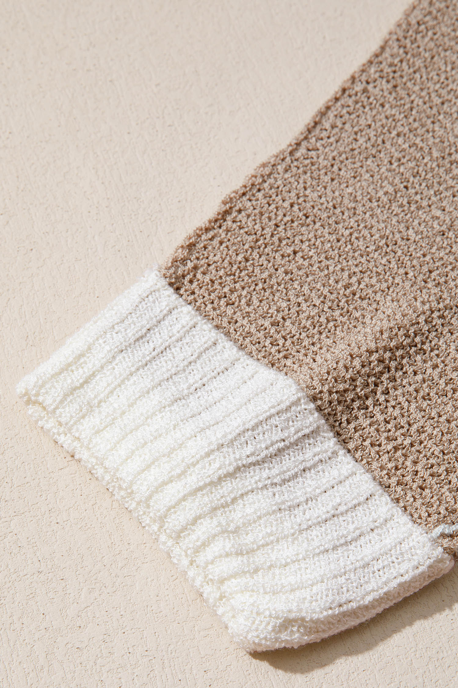 Colour Block Knit V-Neck Sweater - eAura