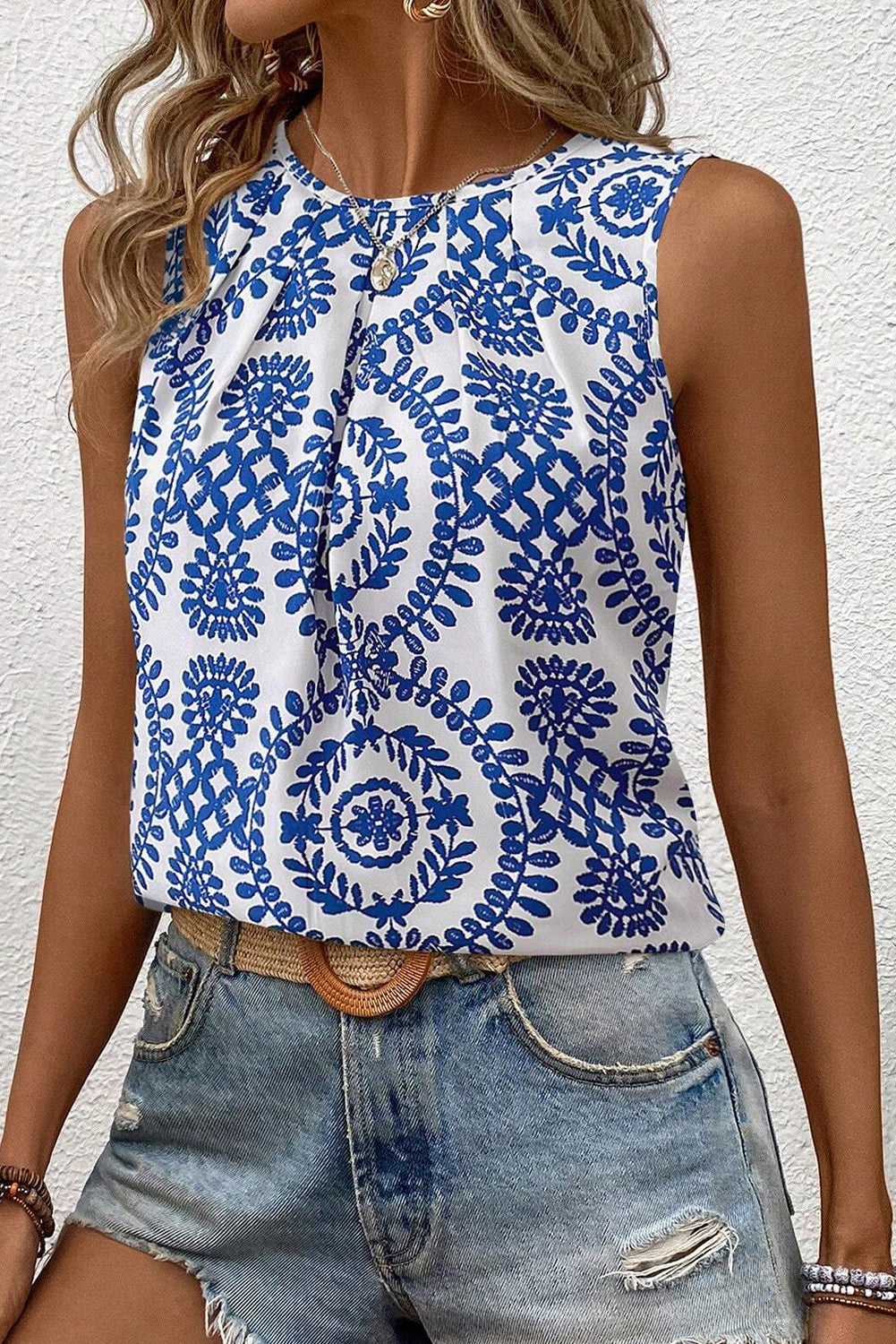 Blue Vintage Print Pintuck Crew Neck Tank Top eAura