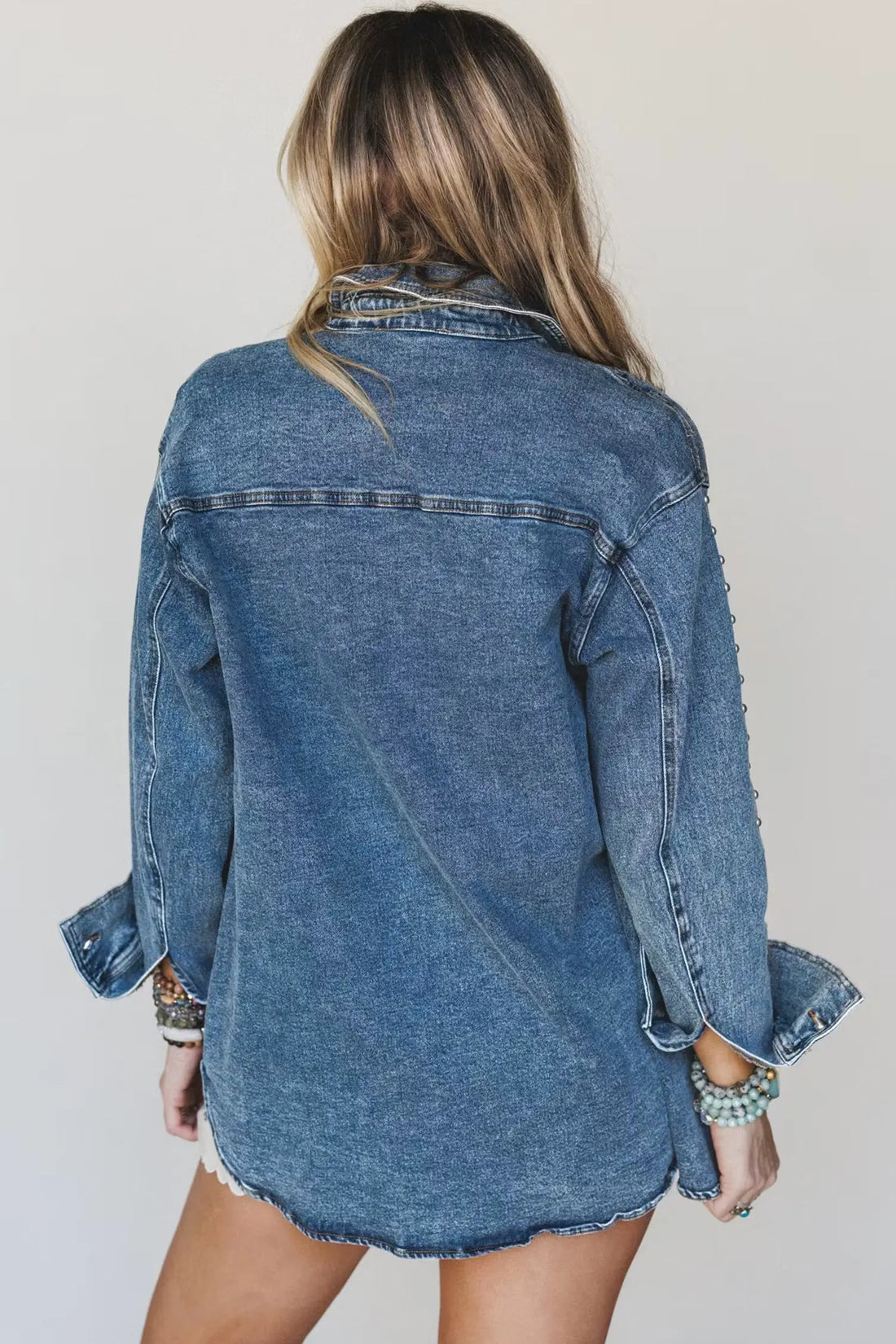 Rivet Embellished Western Style Regular Fit Long Sleeve Denim Jacket – Sail Blue