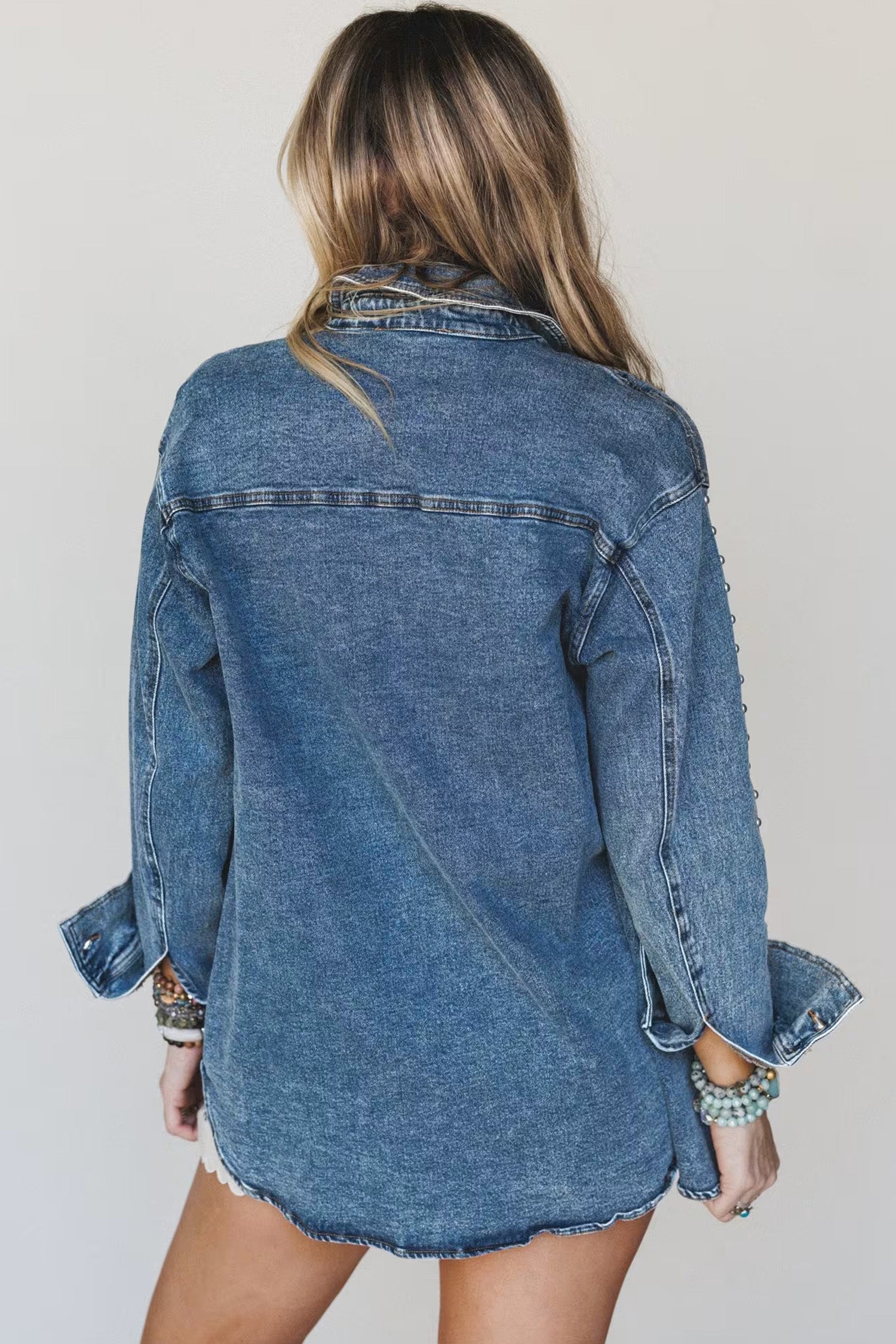 Rivet Embellished Western Style Regular Fit Long Sleeve Denim Jacket – Sail Blue