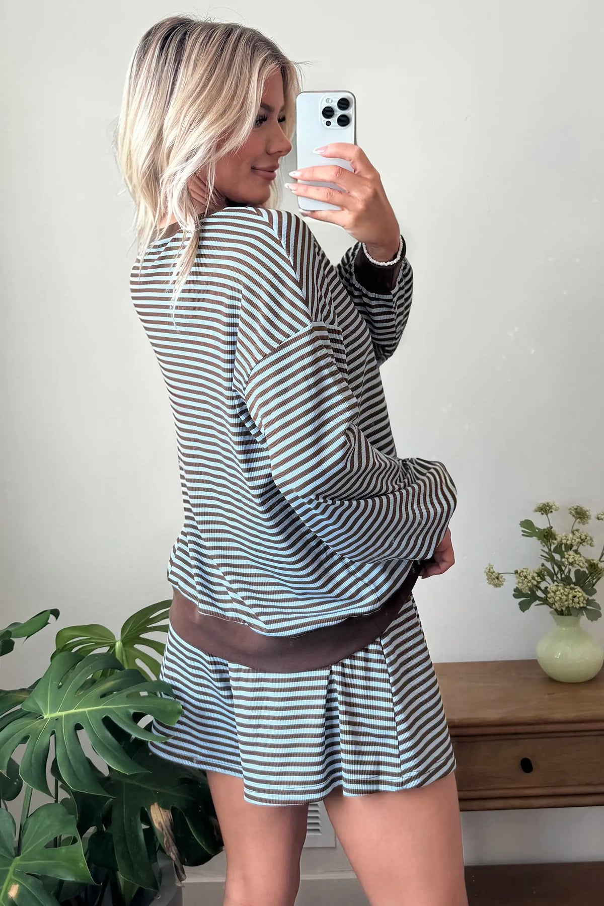 Oversized Long Sleeve Top Drawstring Loose Shorts 2pcs Set – Brown Stripe