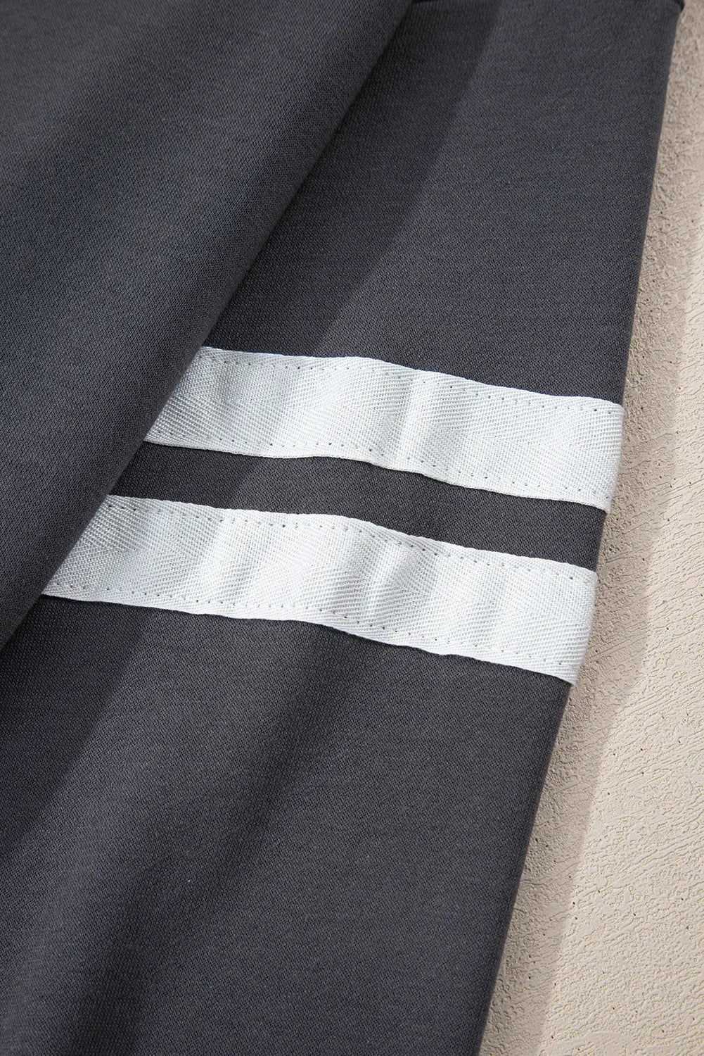 Striped Detail Drop Shoulder Oversized Sweatshirt