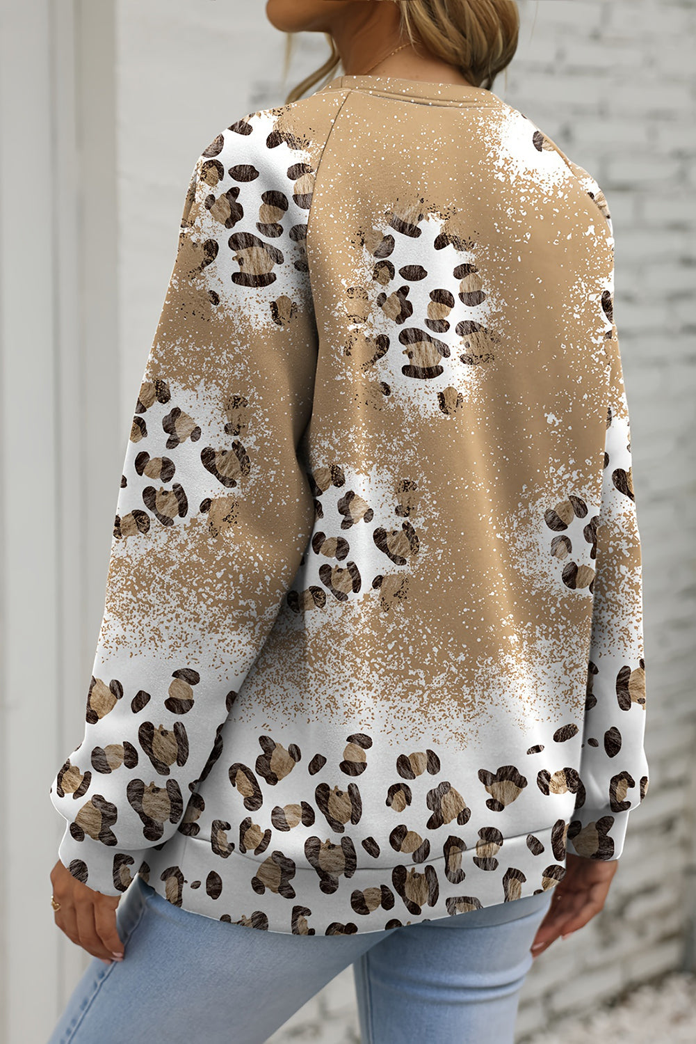 Brown Cheetah Print Round Neck Raglan Sleeve Sweatshirt eAura