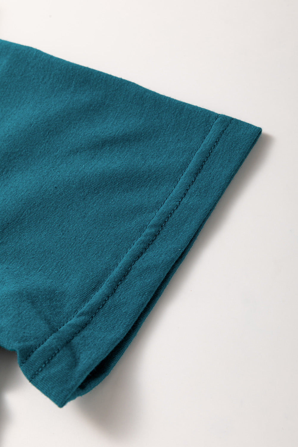 Blue Sapphire Solid Colour Toothpick Stripe Round Neck T Shirt eAura