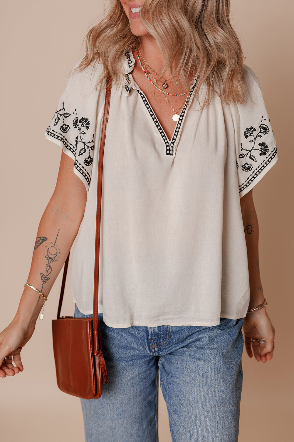 White Floral Embroidered Short Sleeve V Neck Blouse eAura