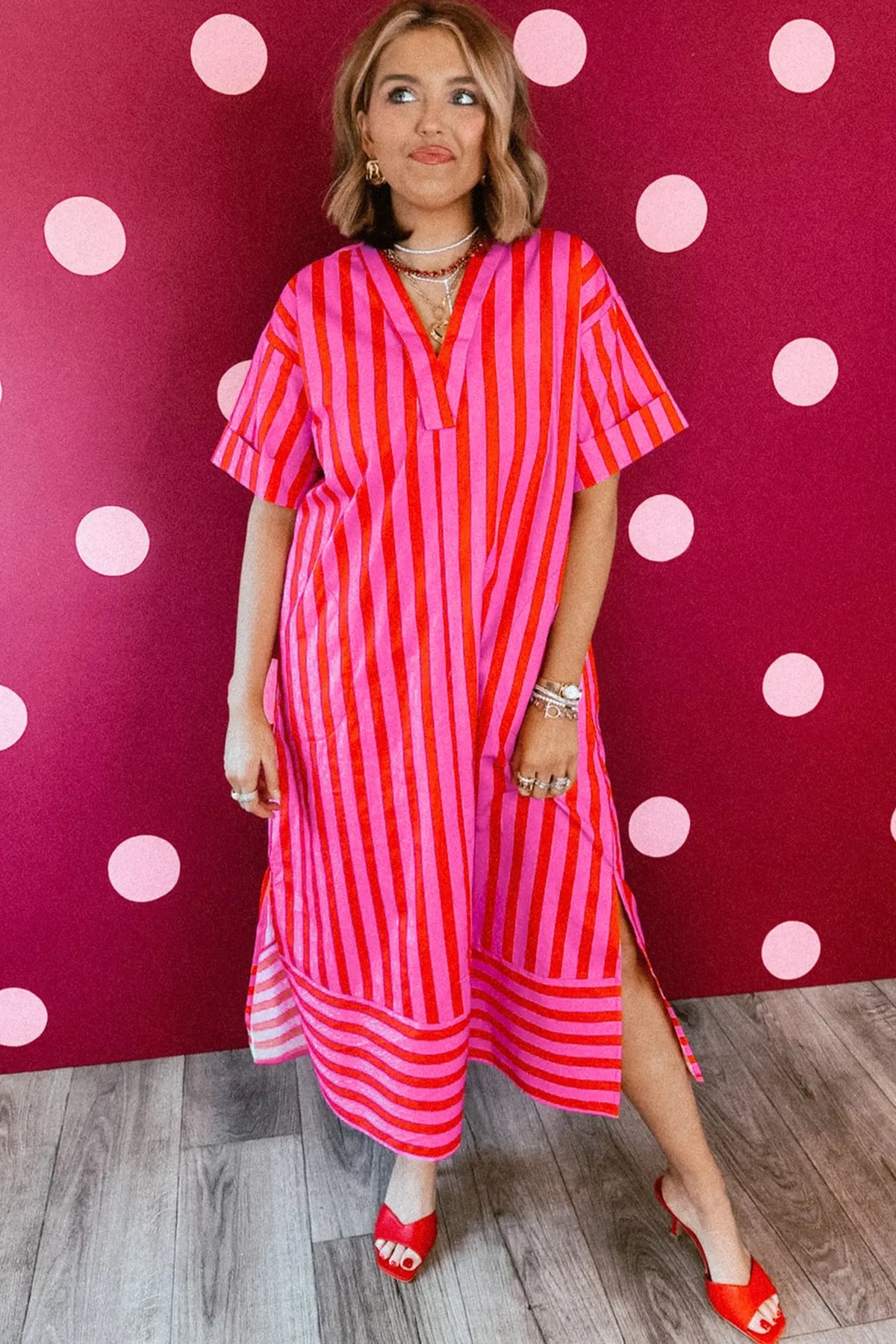 V Neck Cuffed Sleeve Relaxed Split Midi Dress – Red Stripe
