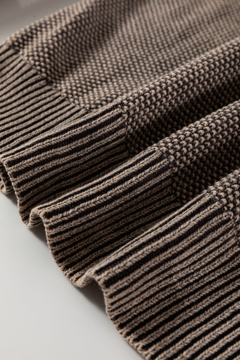 Contrast Cable Knit Sleeve Casual Sweater eAura