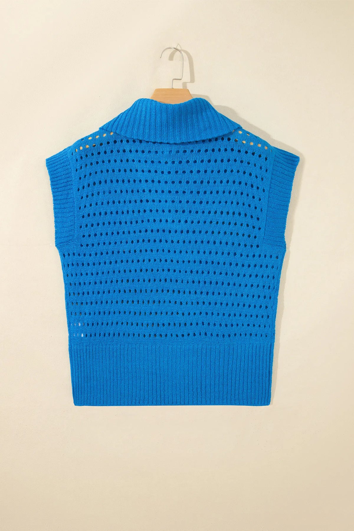 Sky Blue Solid Colour Hollowed Knit Short Sleeve Zipper Collar Knitwear Top – Light Blue