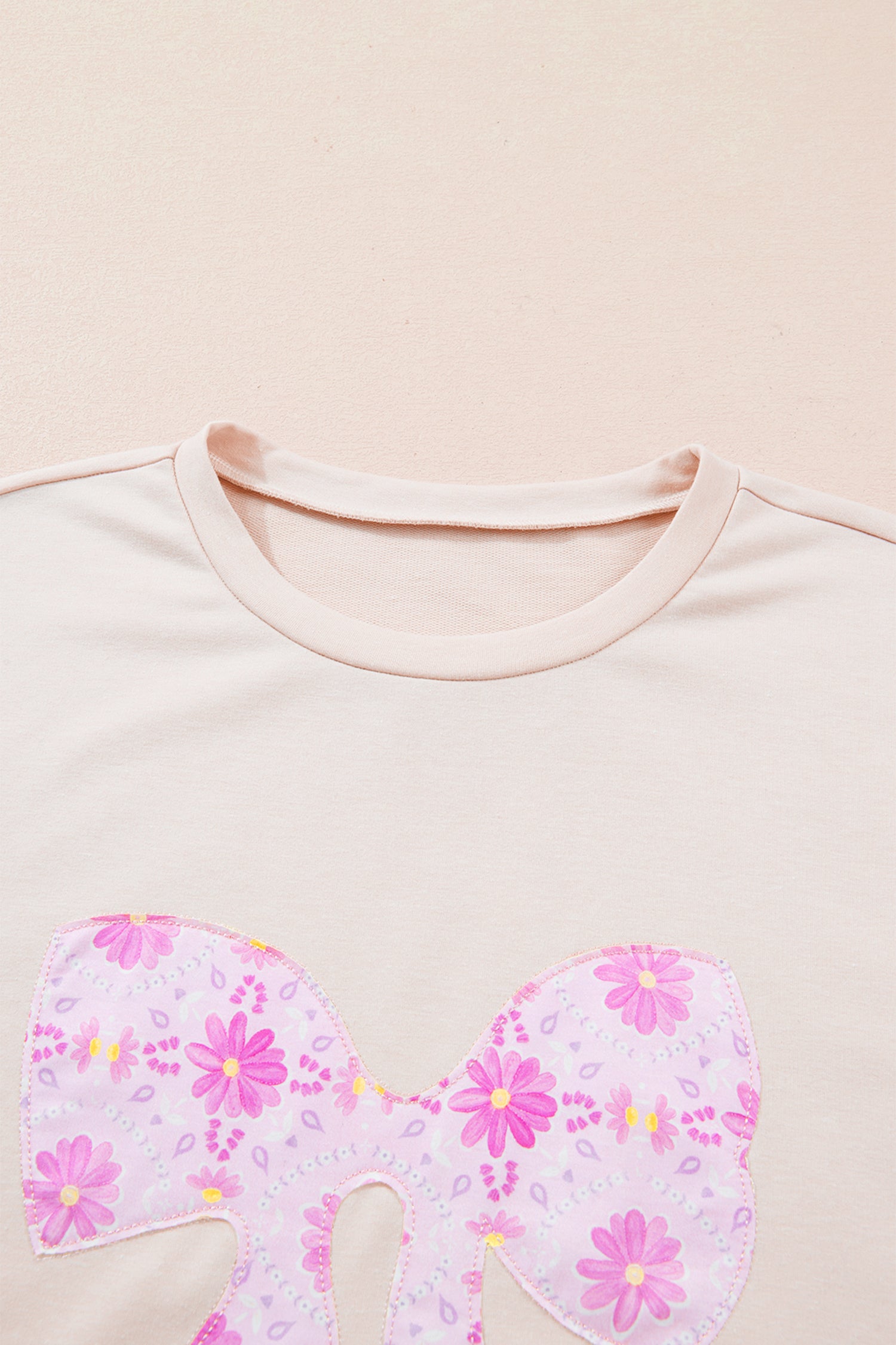 Daisy Floral Bow Contrast Patchwork Loose T Shirt – Apricot