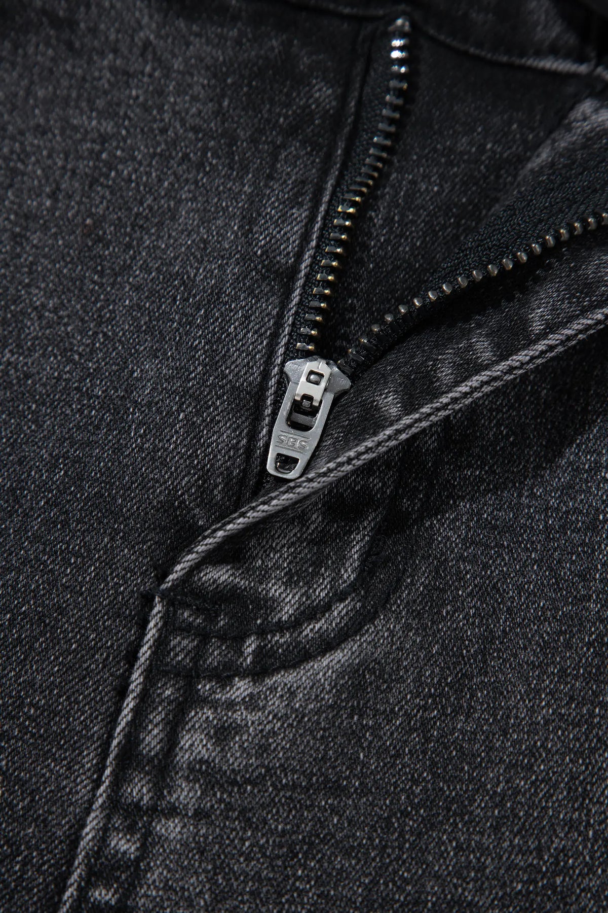 Decorative Seam Patchwork Detail Solid Colour Jeans