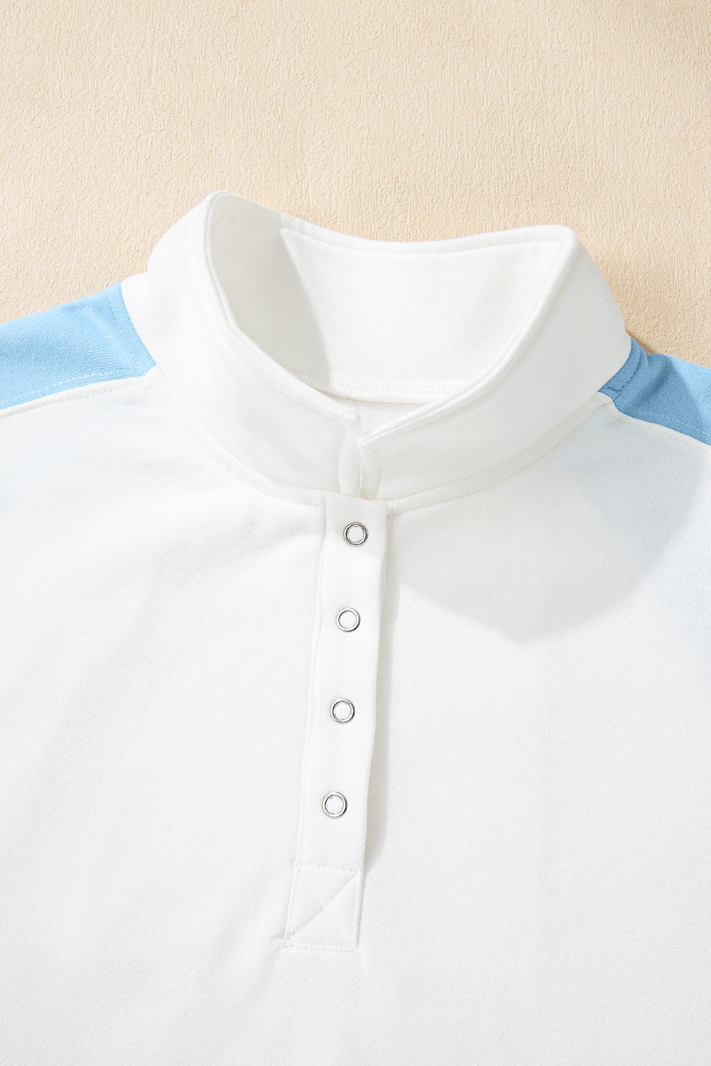 Snap Buttons Pullover Sweatshirt - eAura