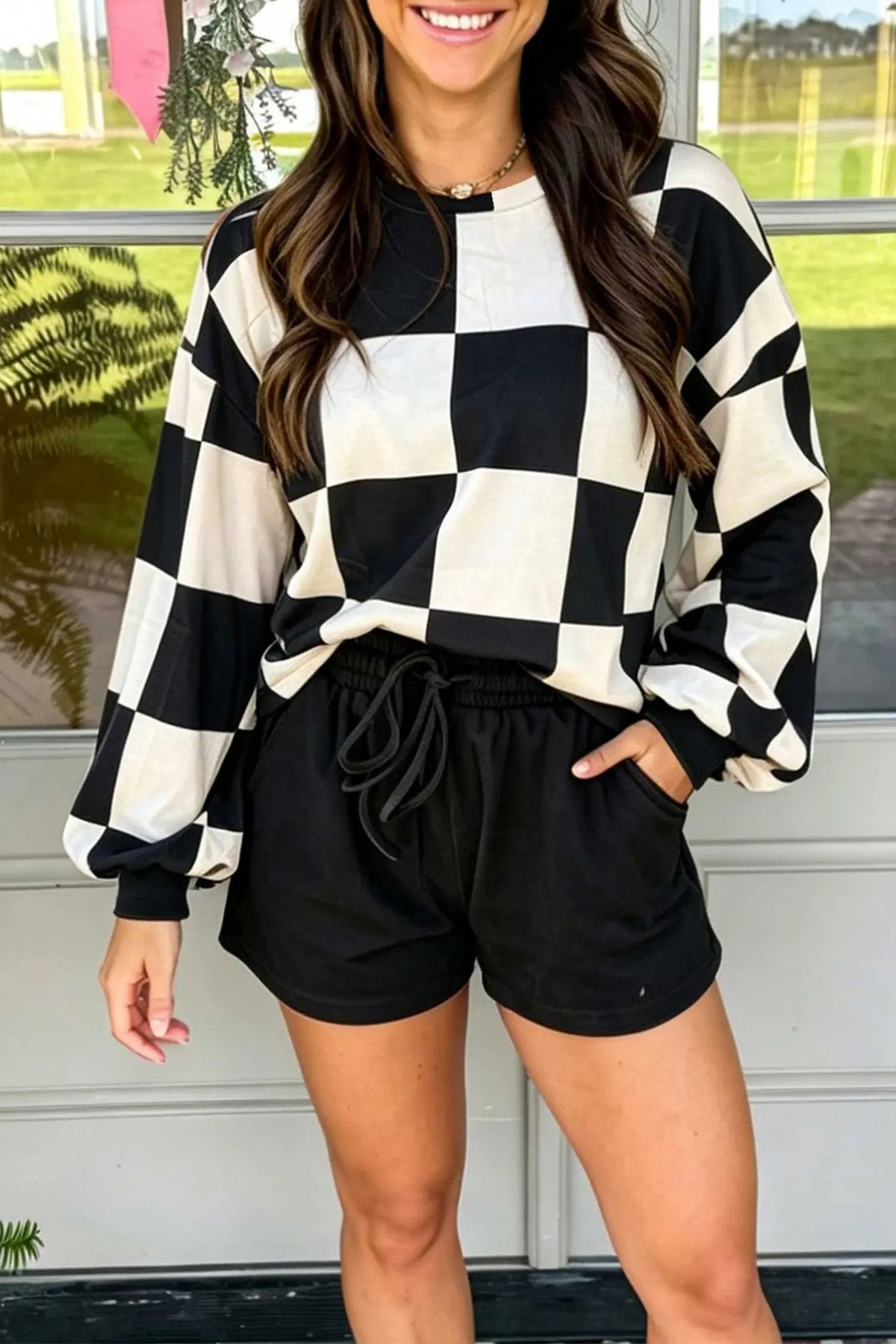Checkerboard Plaid Long Sleeve Solid Colour Shorts 2pcs Set – Khaki