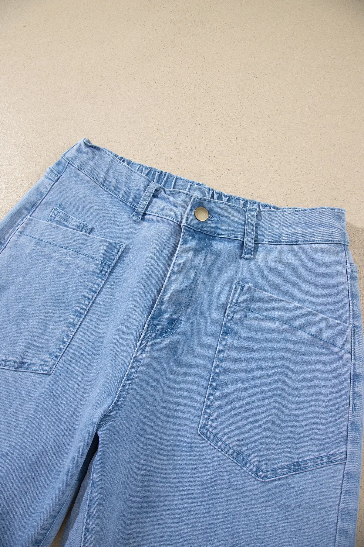 Solid Colour Square Patch Pocket Ankle-length Barrel Jeans – Beau Blue