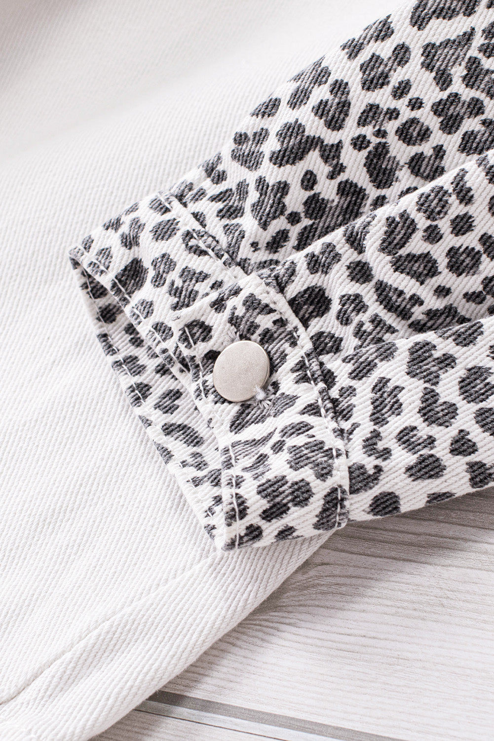 White Contrast Leopard Denim Jacket eAura
