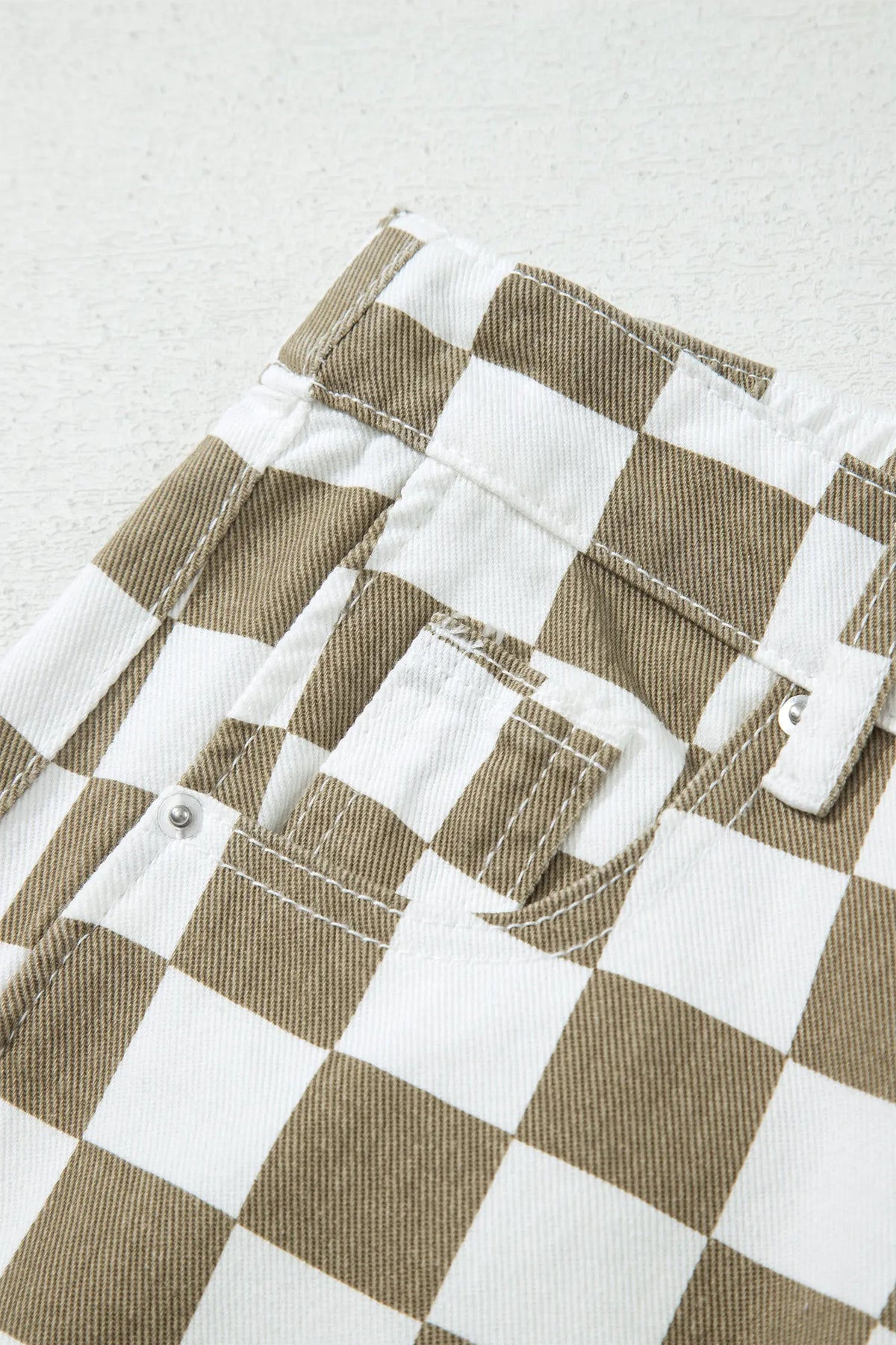 Checkered Print Denim Barrel Pants – White