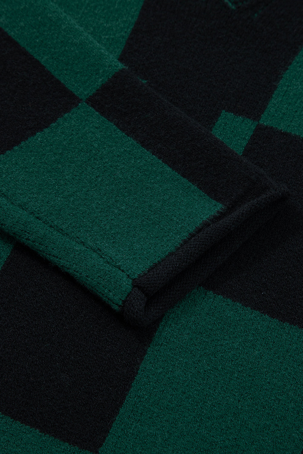 Checked Notched Neckline Drop Shoulder Knit Sweater eAura