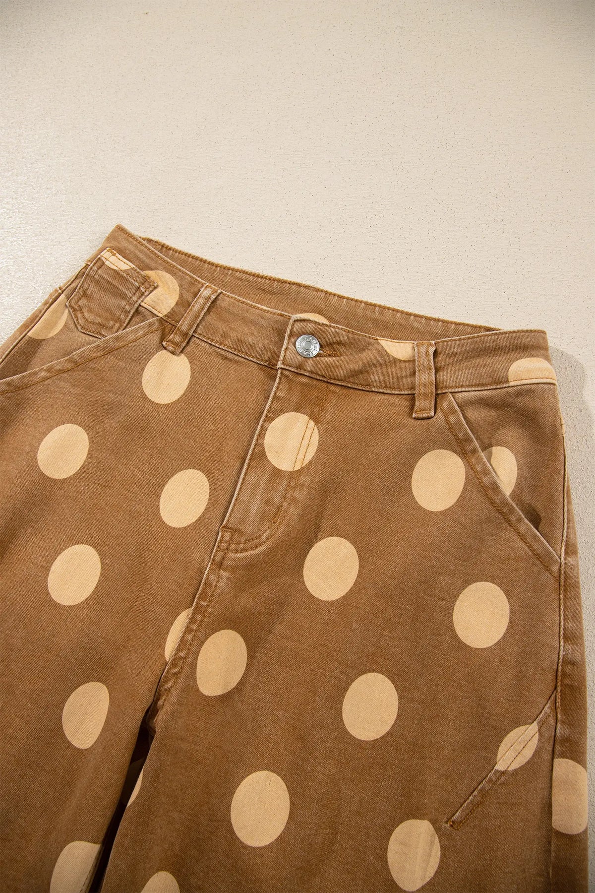 Polka Dot Ankle-Length Metal Button Casual Jeans – Brown