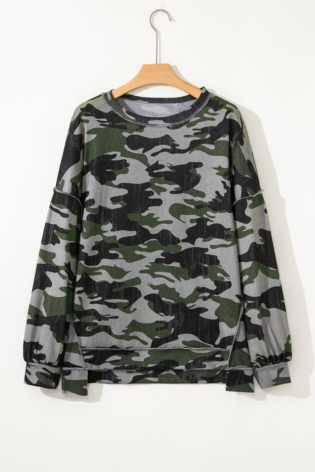 Retro Camouflage Print Exposed Seam Patchwork Drop Shoulder Sweatshirt - eAura