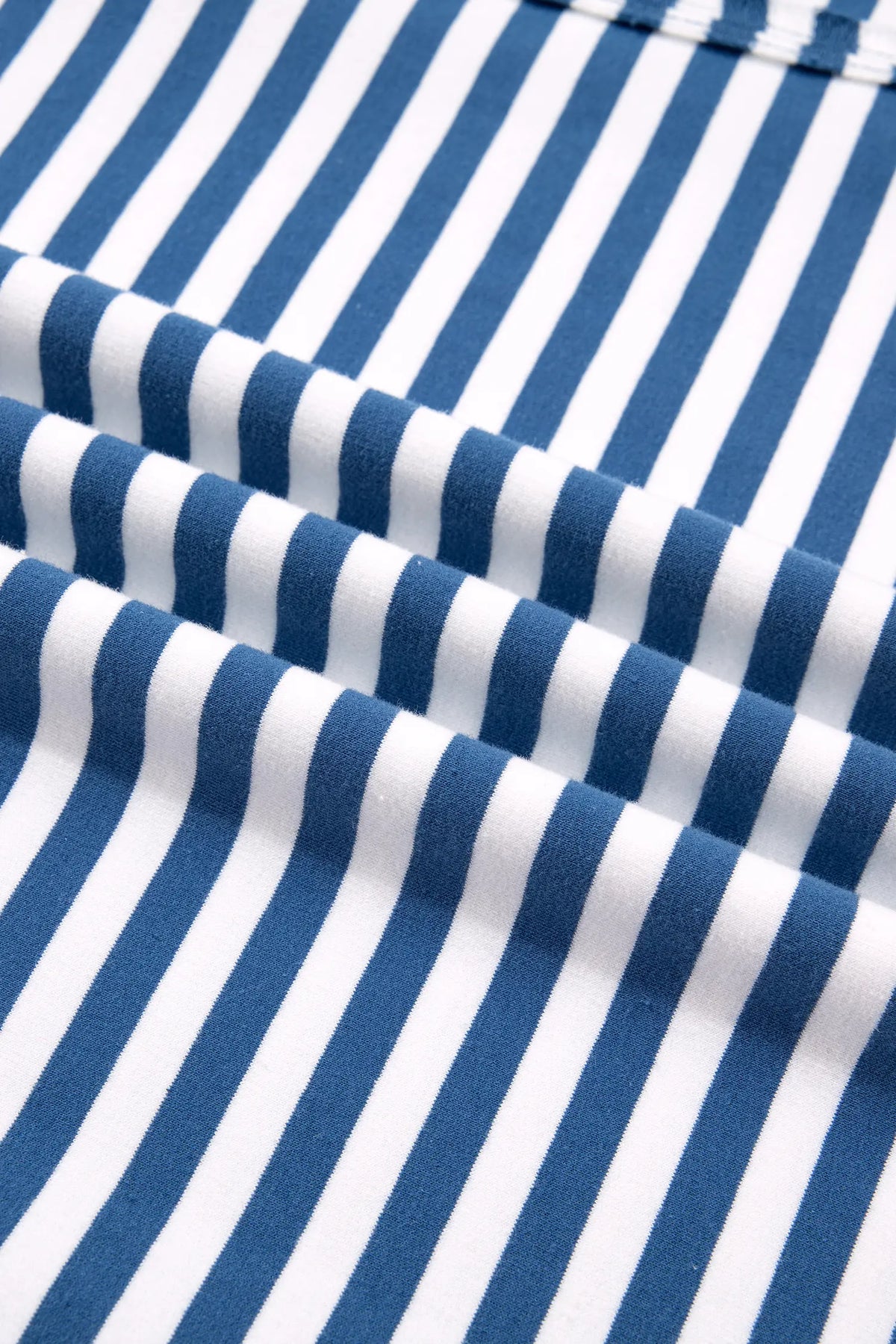 Colour Block Trim Raw Seam Split Hem Loose Pullover Sweatshirt – Blue Stripe