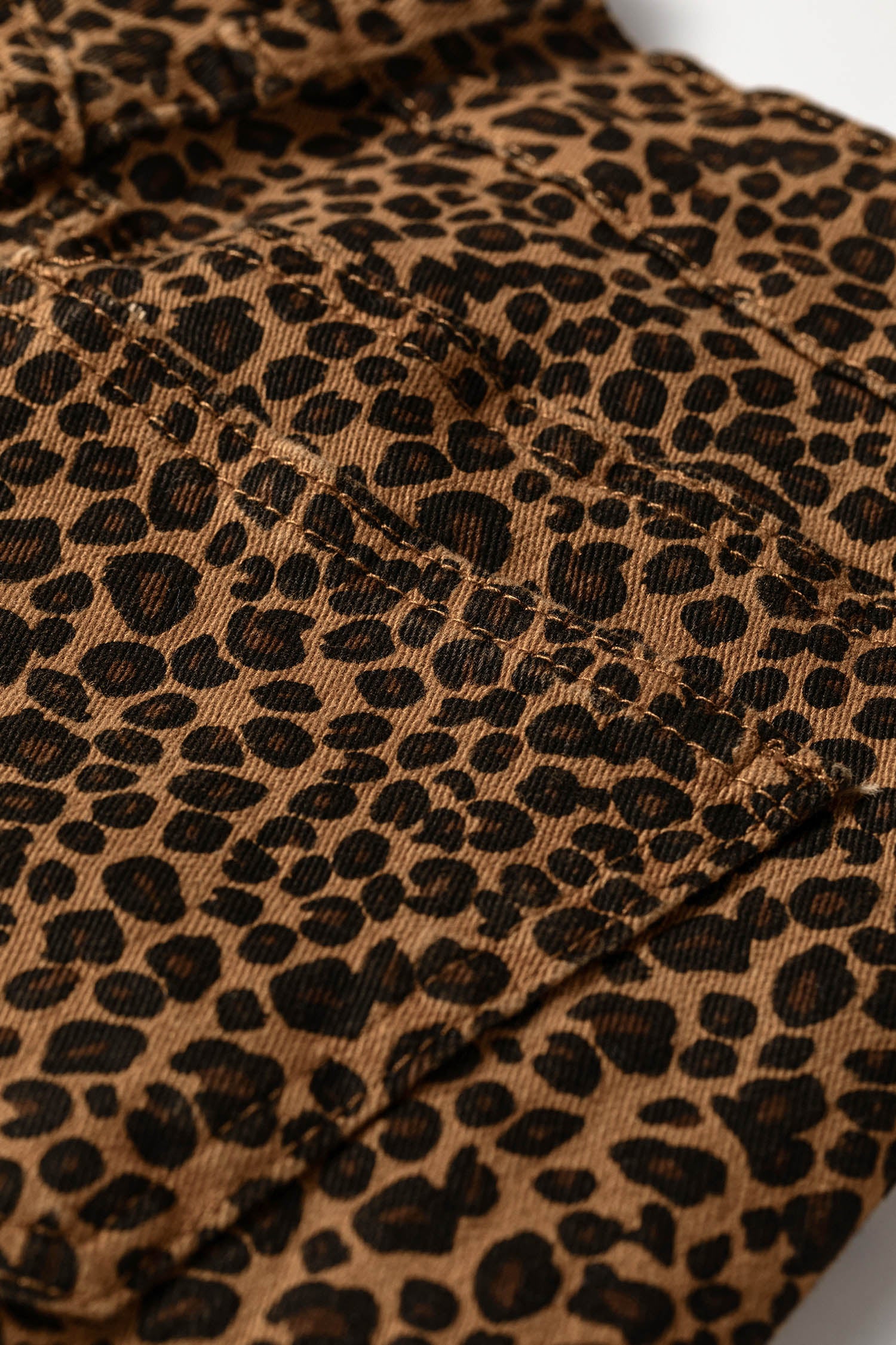 Leopard Print Ruffled Hem Shift Jeans – Brown