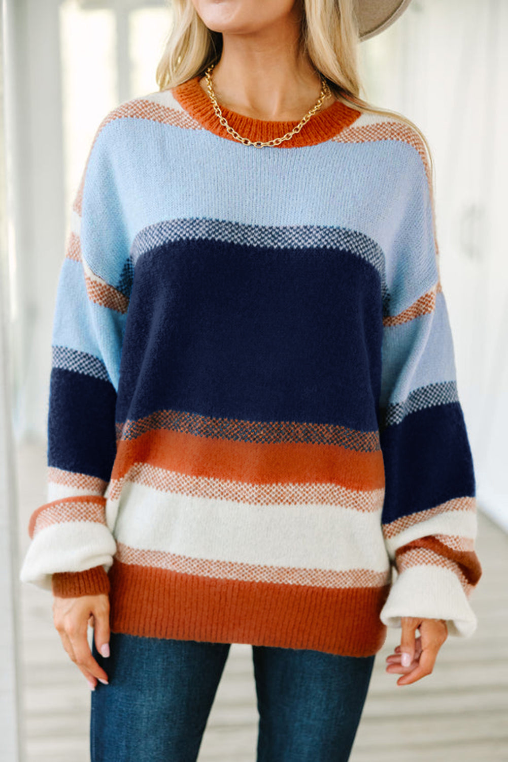 Colour Block Round Neck Sweater - eAura