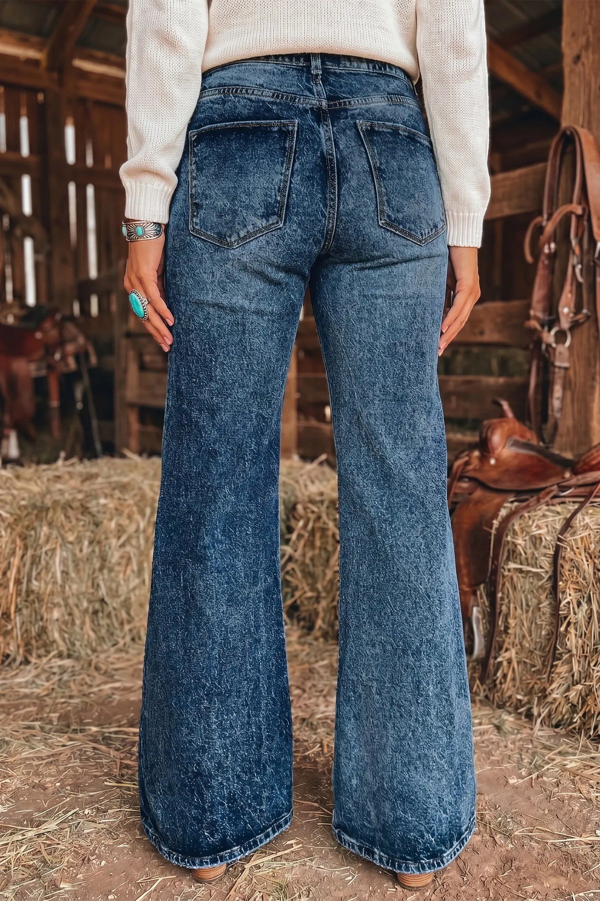 Acid Wash Pocket Detail Flare Jeans – Sail Blue