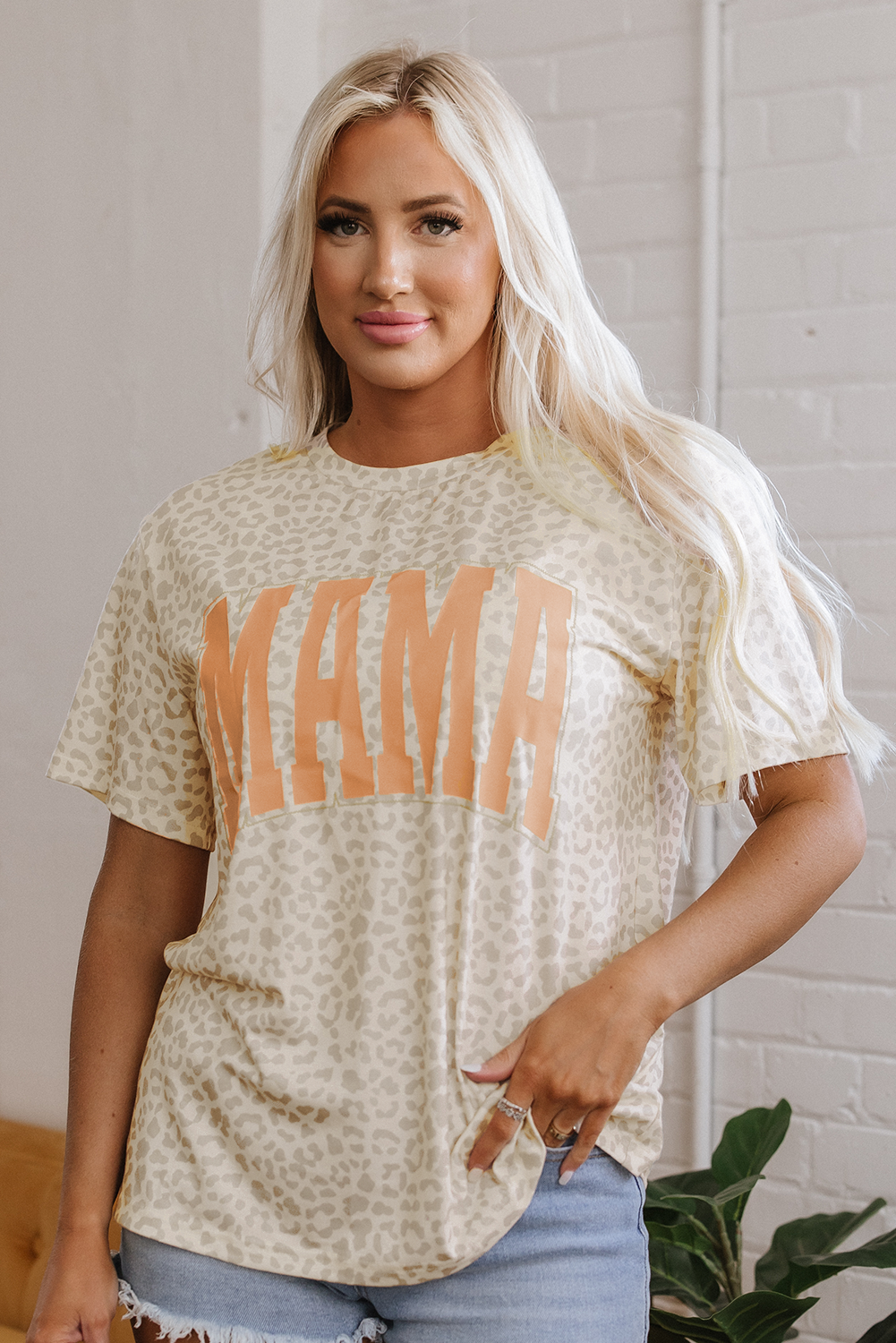 Yellow MAMA Letter Graphic Leopard Loose Tee eAura