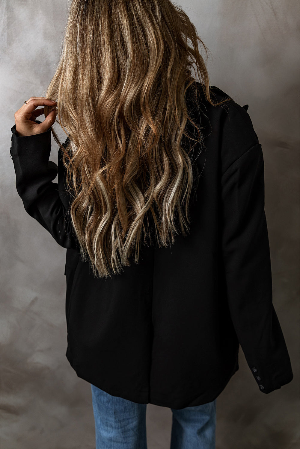 Black Lapel Flap Pocket Buttoned Blazer eAura