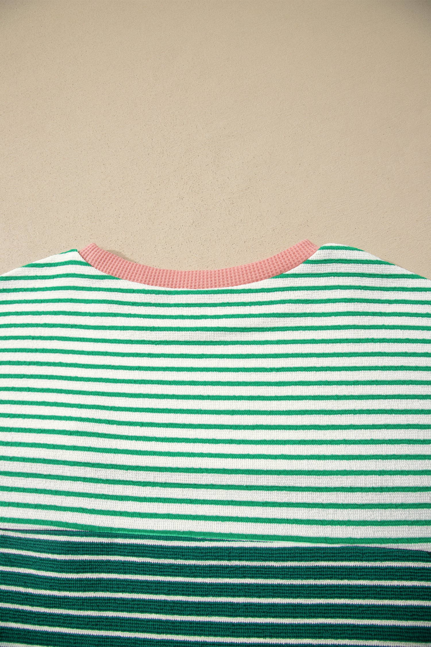 Contrast Print Color Block Detail Relaxed Tee – Green Stripe