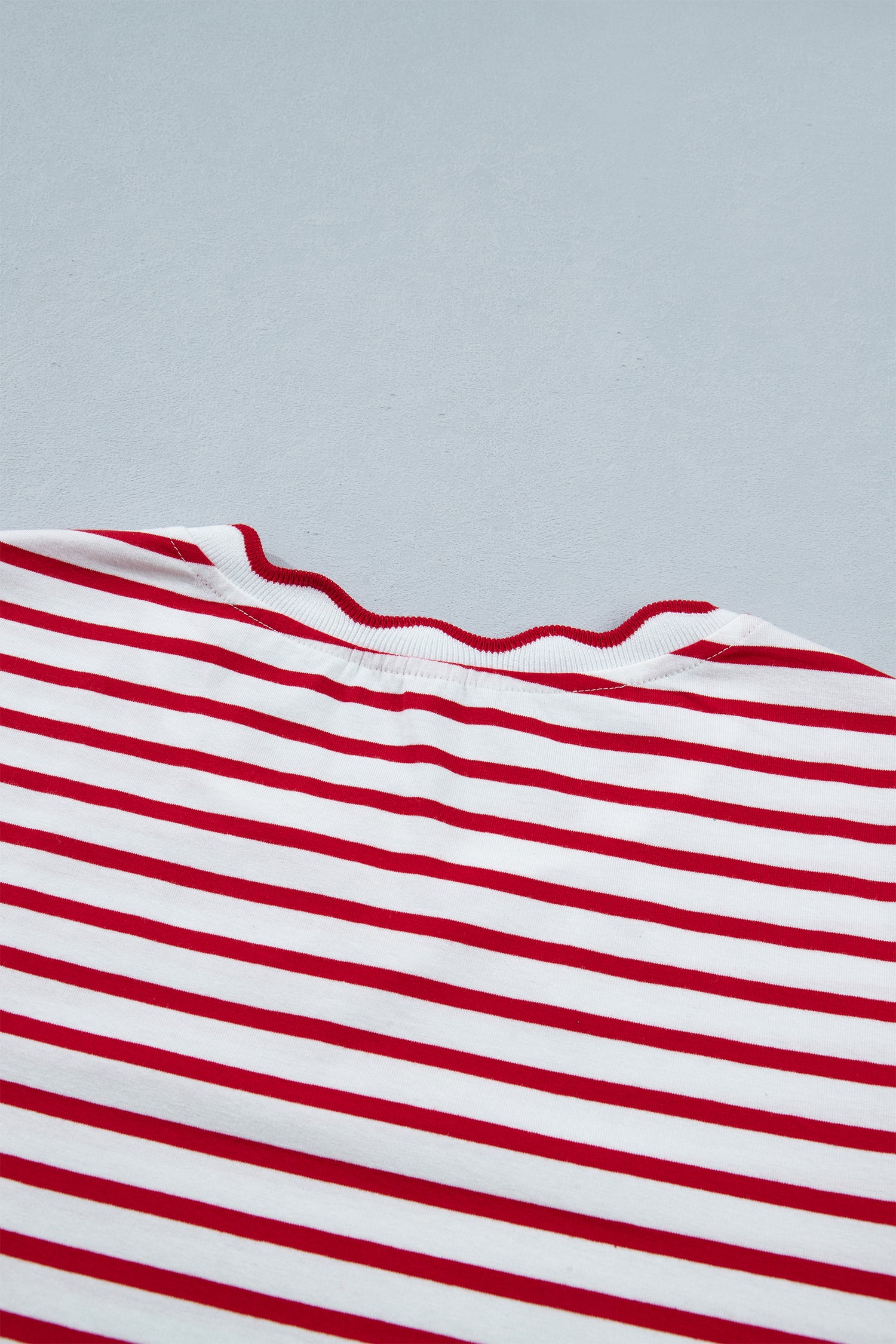 Scallop Trim Casual Top 2pcs Short Set – Red Stripe