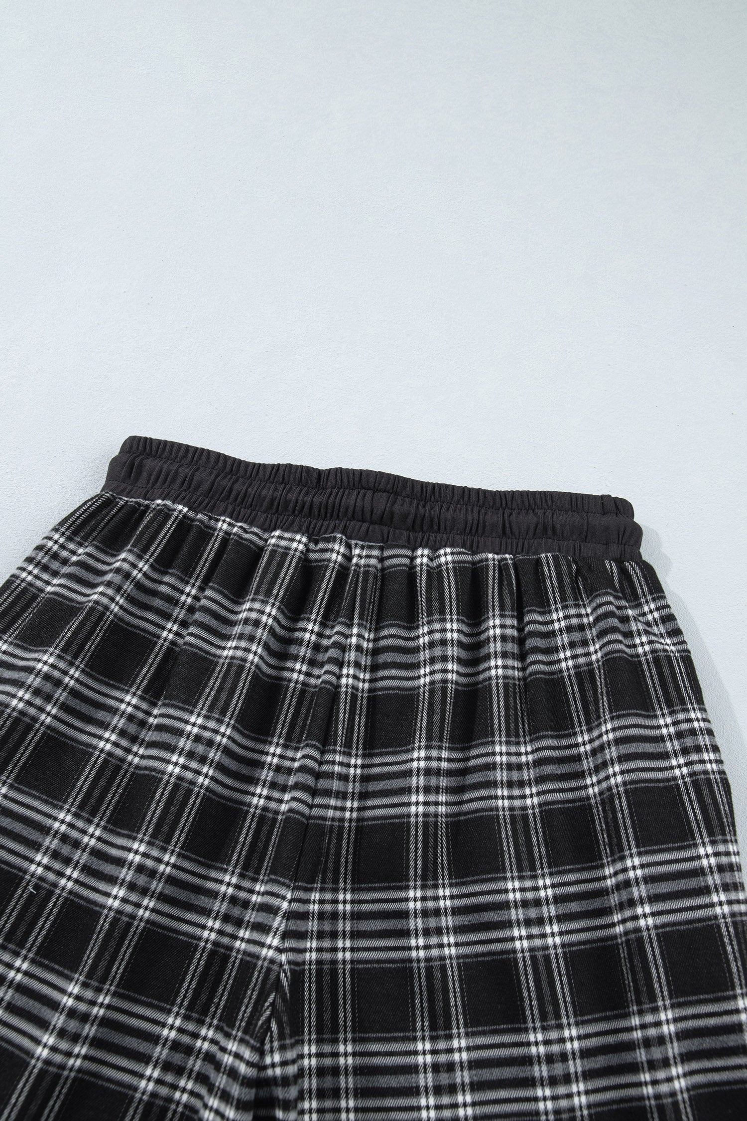 Frenchy Plaid Pattern Contrast Drawstring Waist Wide Leg Pants – Black