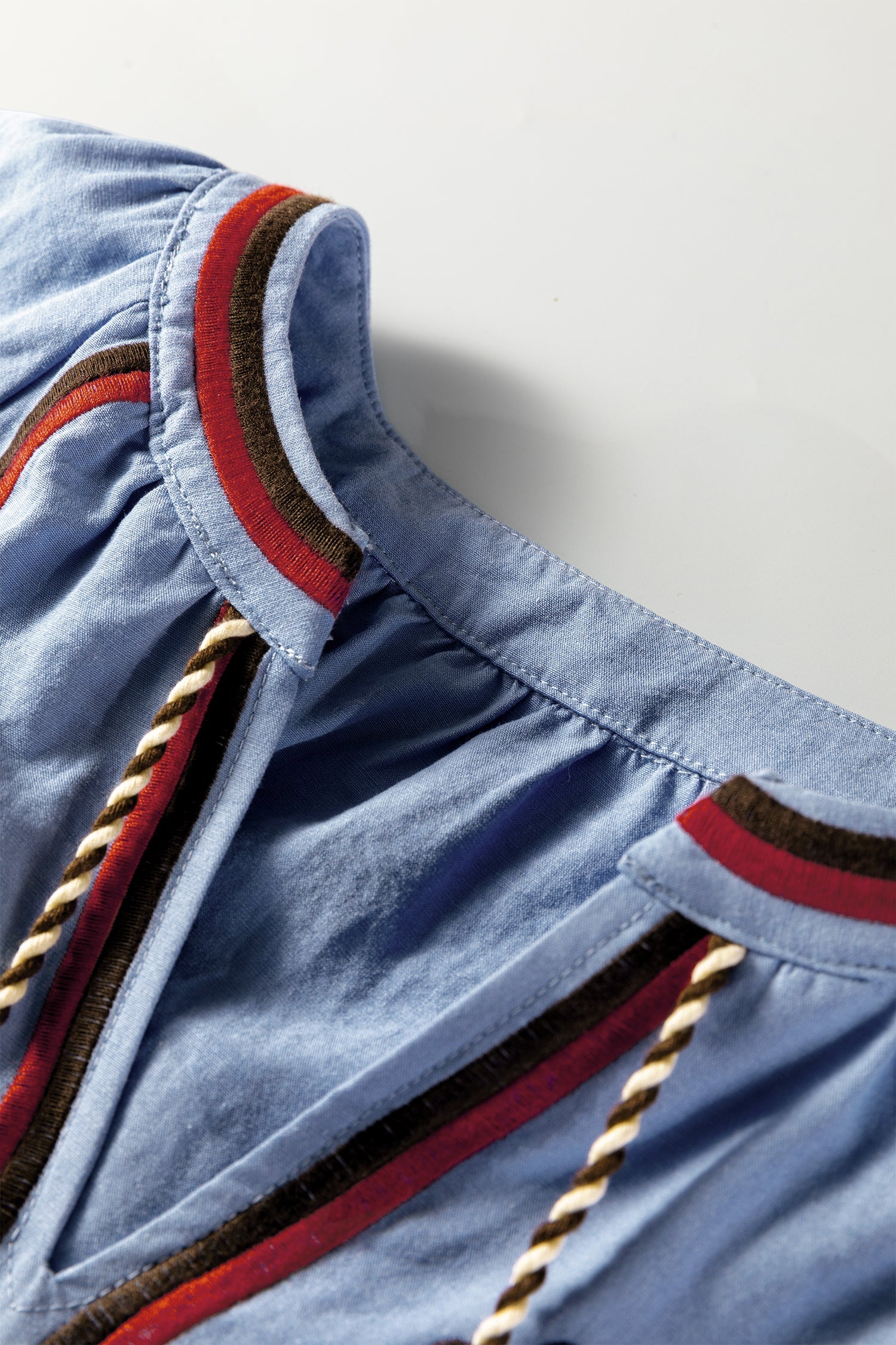 Floral Embroidered Split Neck Tassel Tie Puff Sleeve Blouse - eAura