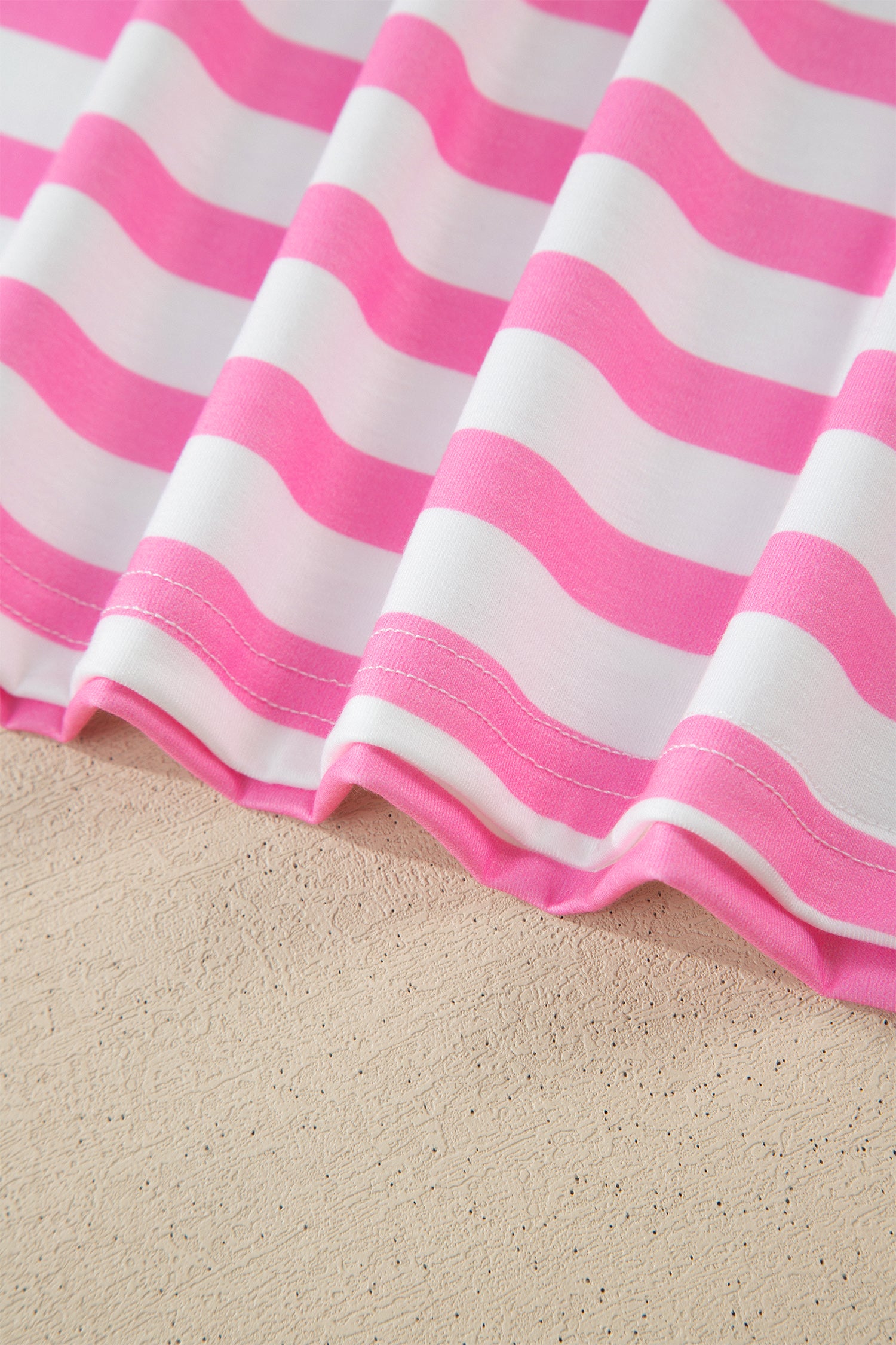 Plus Size Stripe Colourblock Patched Pocket V-Neck Tee