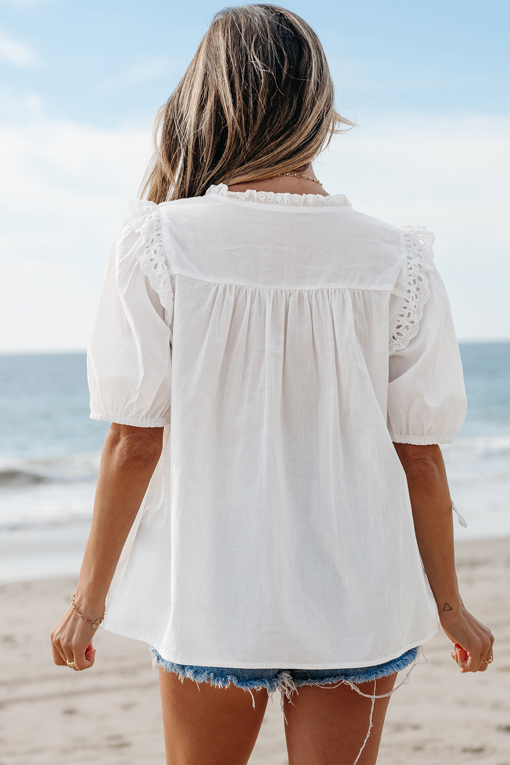 White Embroidered Lace Patchwork Tie Neck Puff Short Sleeve Blouse eAura