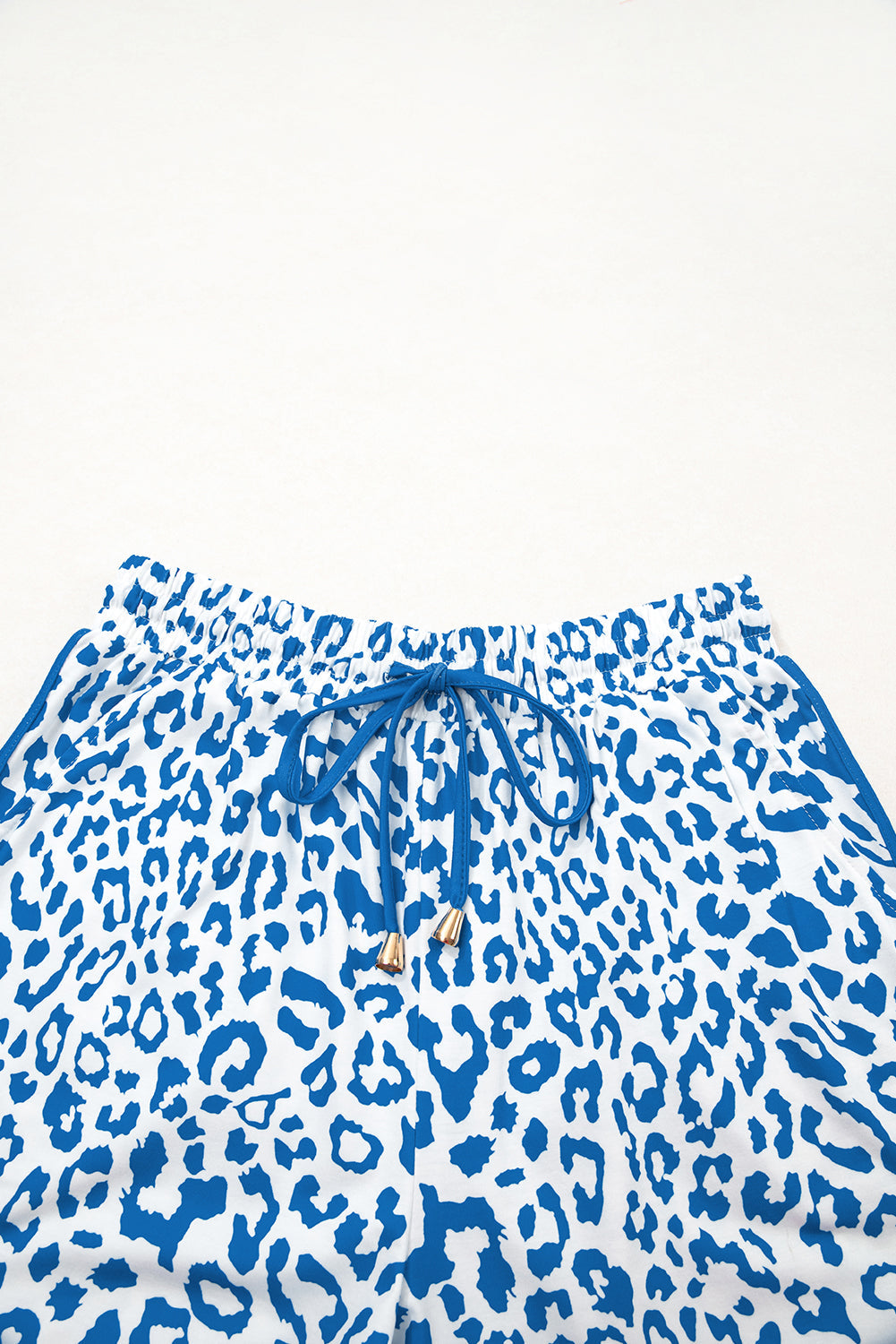 Blue Leopard Elastic Waist Lace up Contrast Trim Casual Shorts eAura
