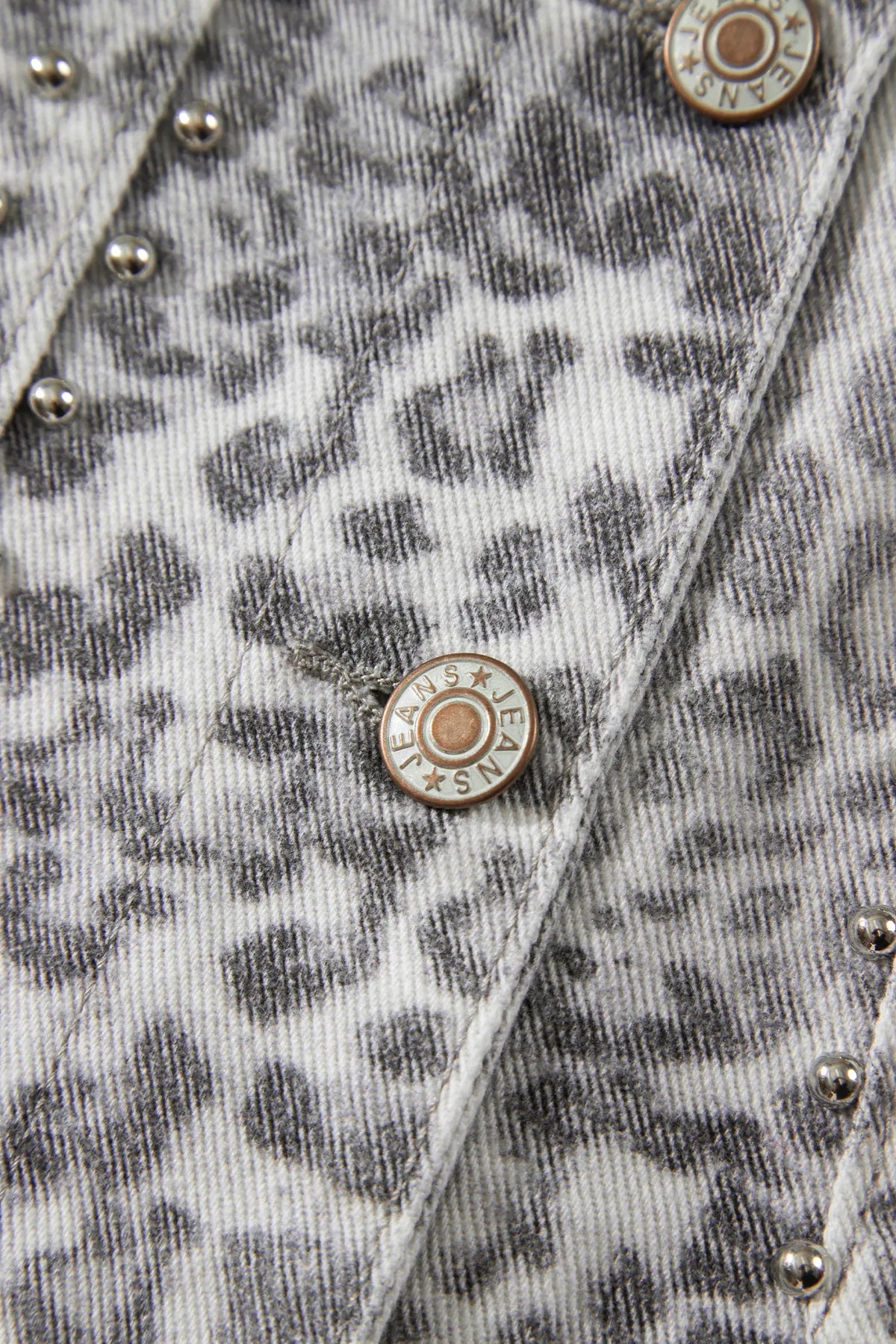 Leopard Print Studded Collar Studded Patch Pocket Denim Jacket – Khaki
