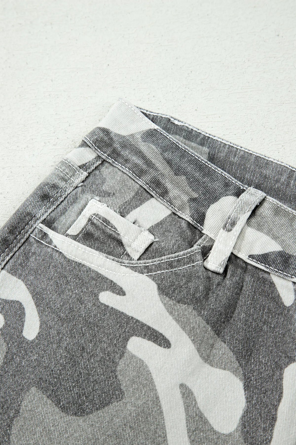 Camo Pattern Cotton Denim Shift Jeans – Green