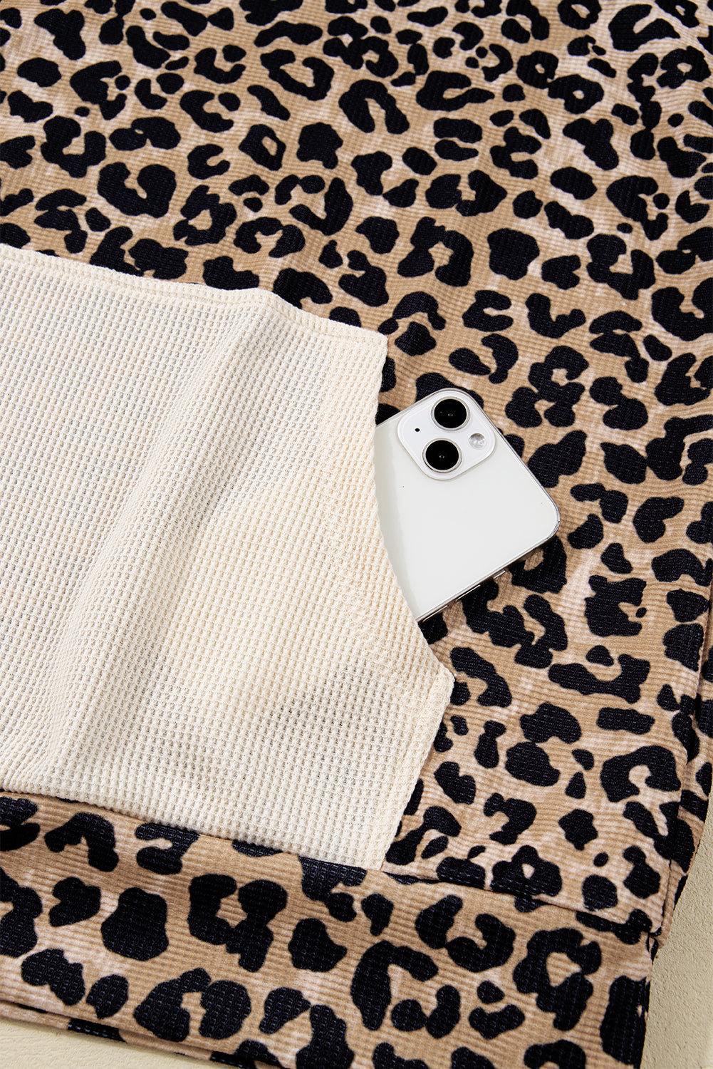 Leopard Print Waffle Contrast Kangaroo Pocket Hooded Sweatshirt - eAura
