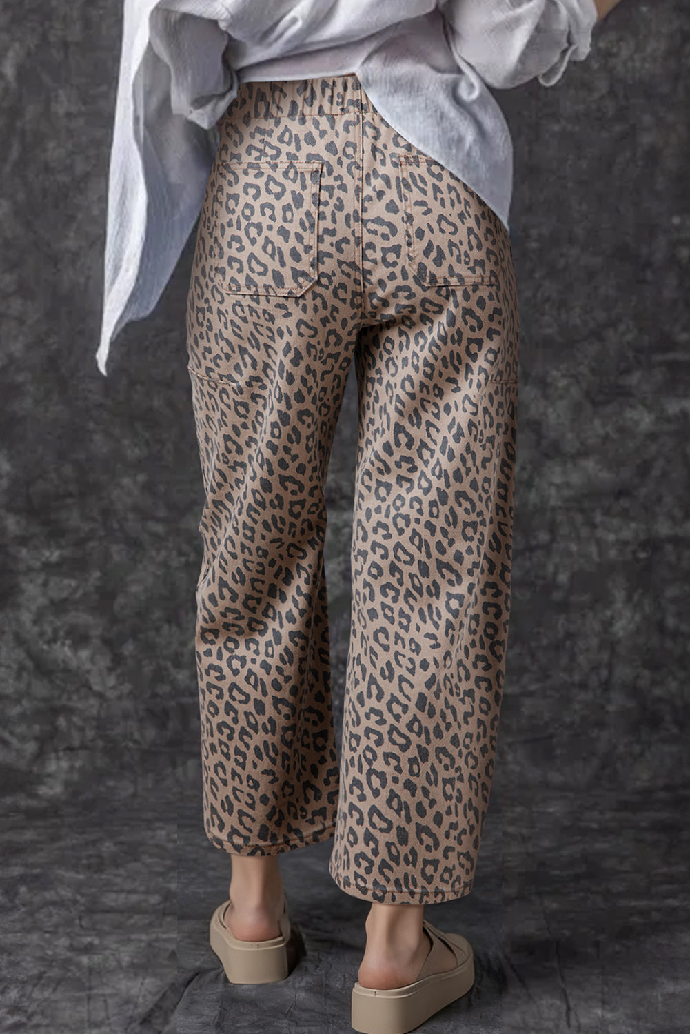 Leopard Printed Drawstring Elastic Waistband Pocketed Wide Leg Jeans - eAura