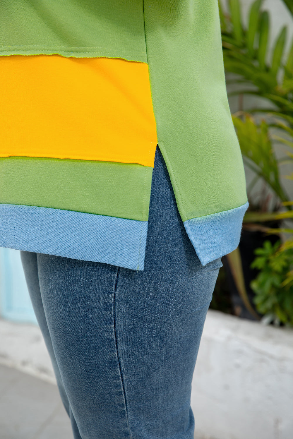 Light Blue Colour Block Exposed Seam Patchwork Plus Size T Shirt BB Fashion Outlet