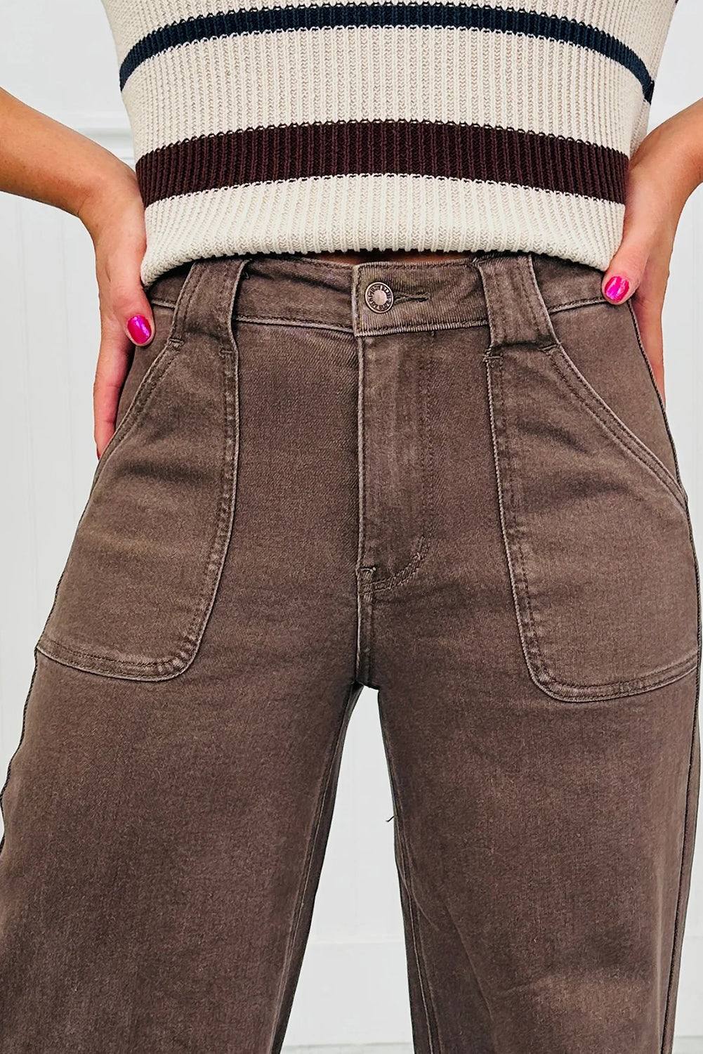 Retro Washed Patch Pocket Loose Jeans - Bottoms/Jeans/WideLeg