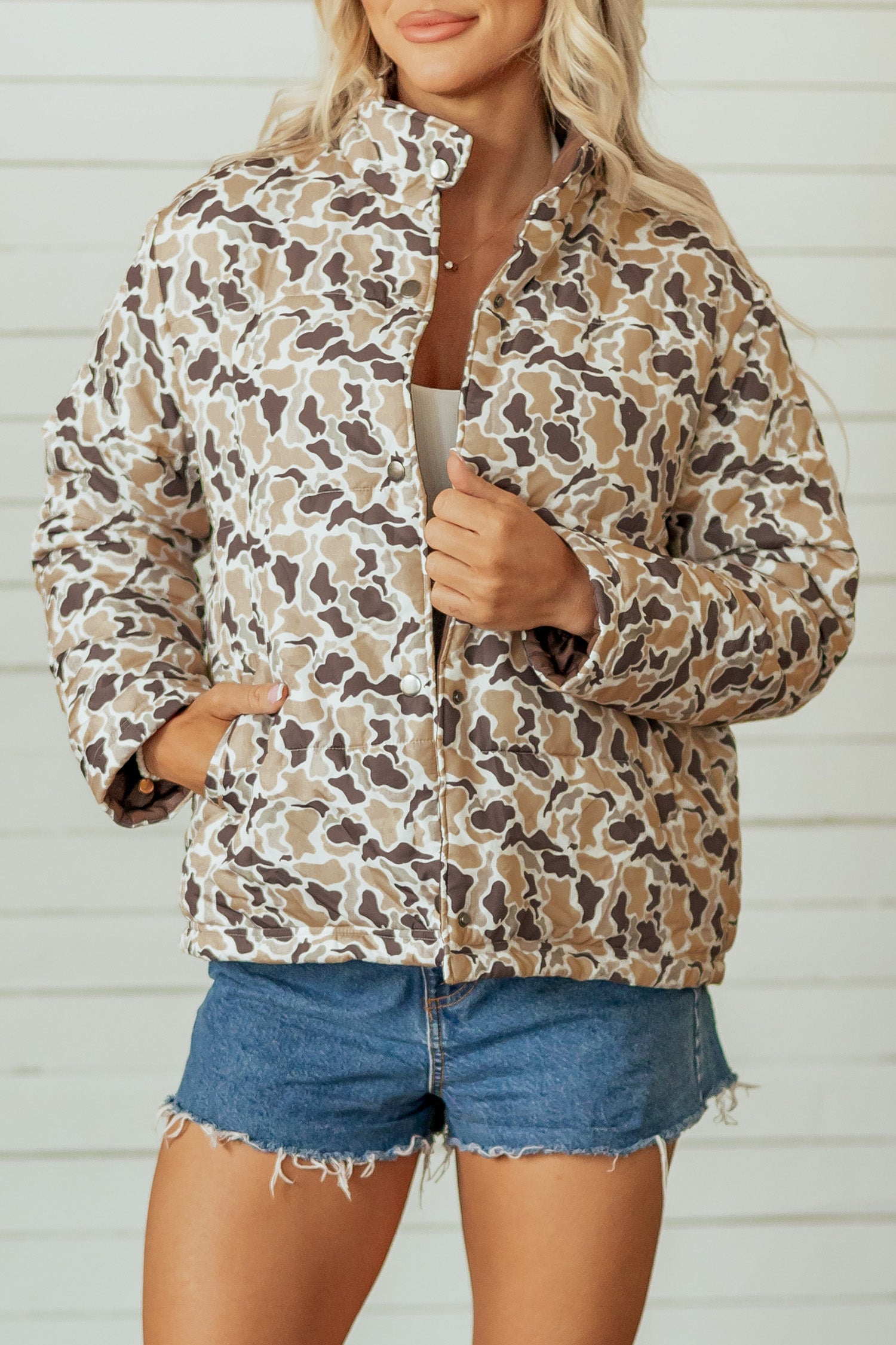 Camouflage Quilted Metal Button Collar Long Sleeve Puffer Coat – Multicolour