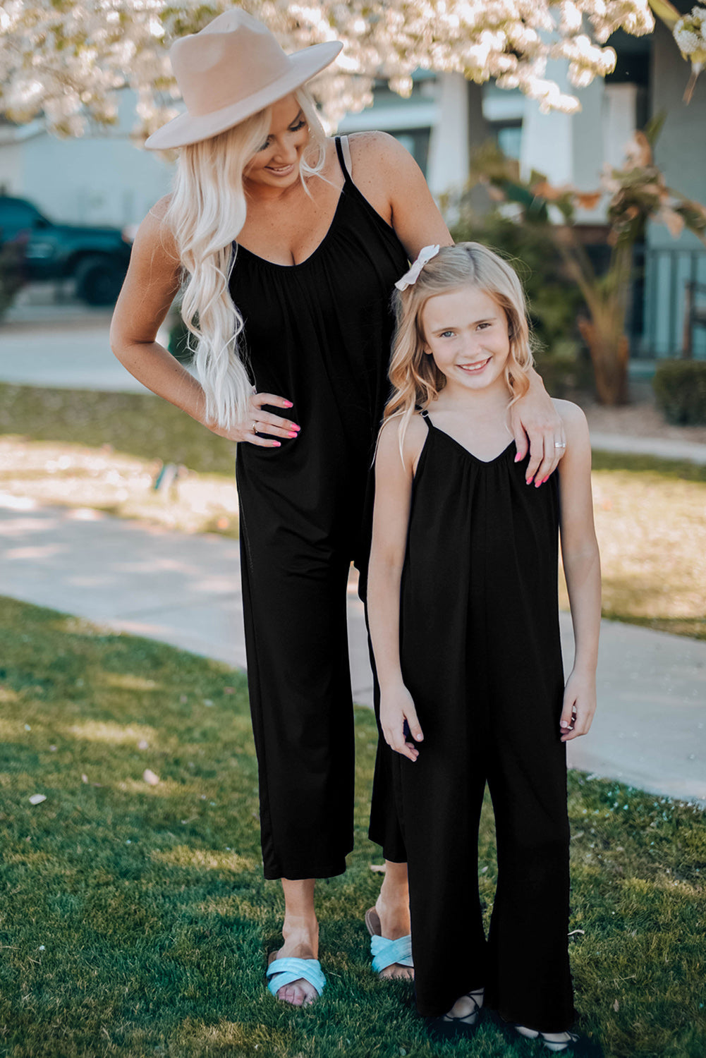 Black Spaghetti Straps Wide Leg Pocketed Jumpsuits eAura