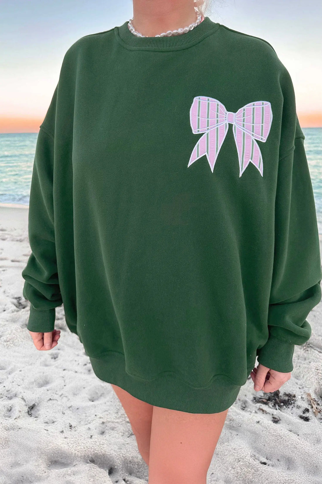 Striped Bow Graphic Oversized Sweatshirt