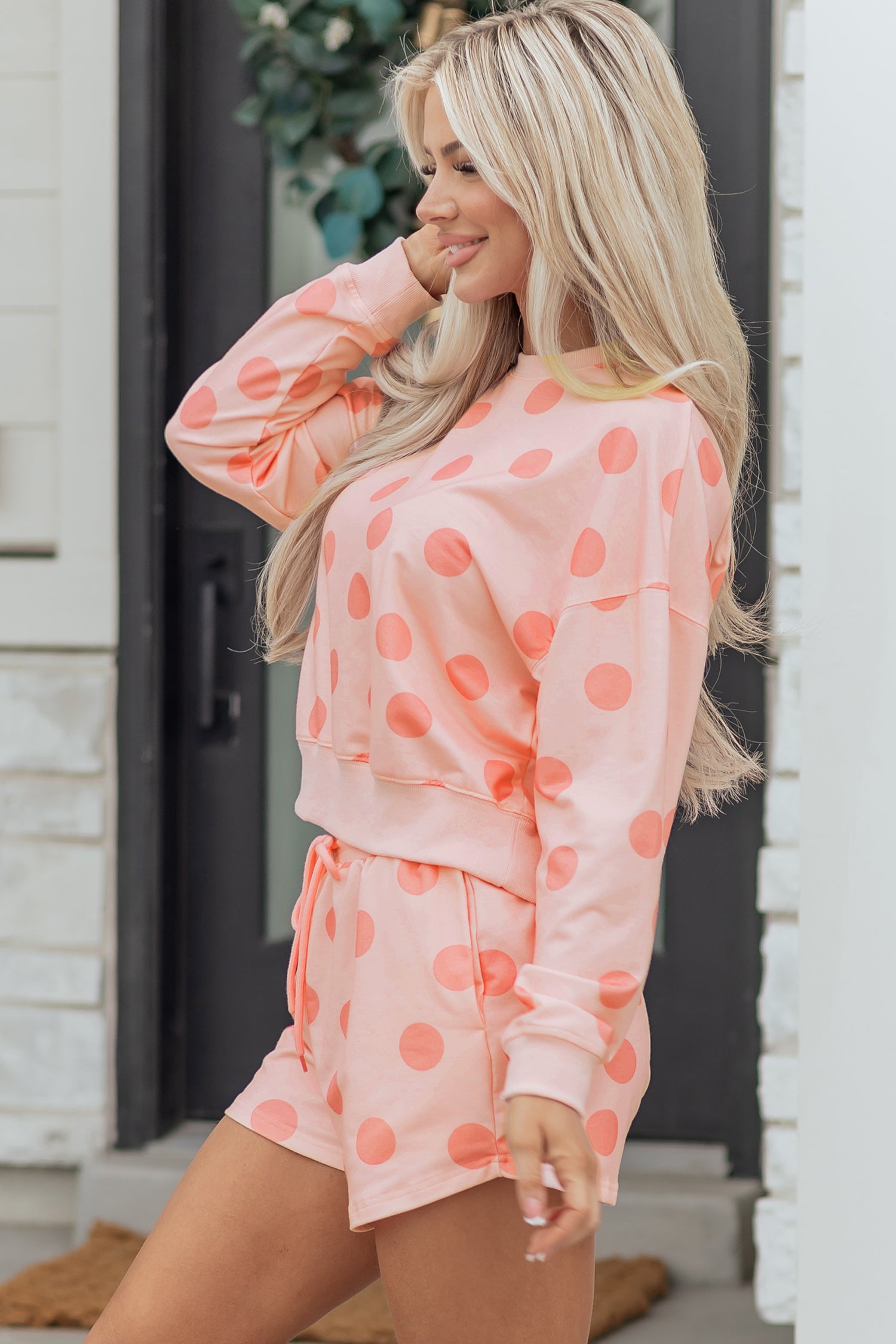 Polka Dot Print Drop Shoulder Pullover Drawstring Shorts Set