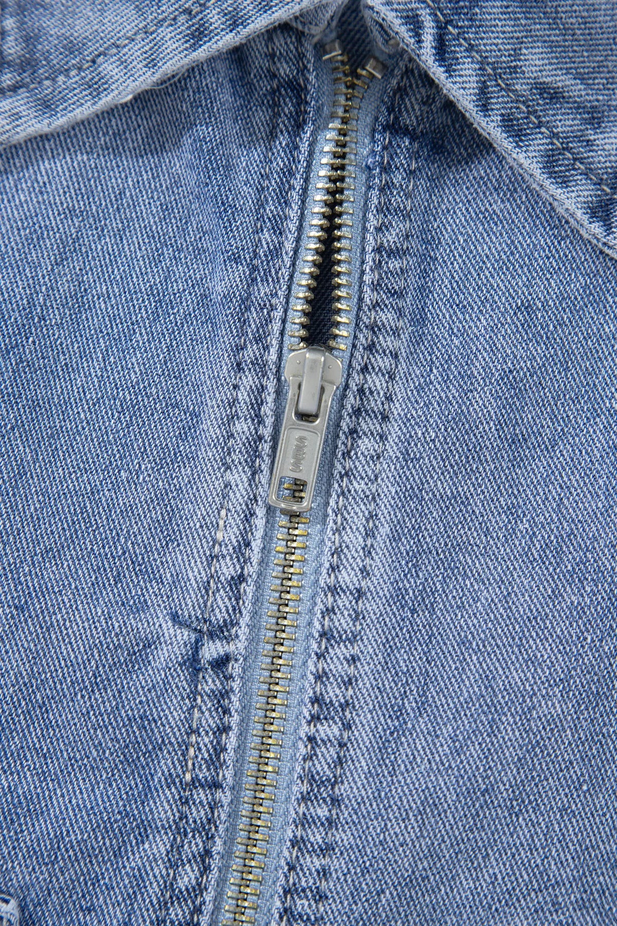 Beau Blue Studded Metal Zipper Rivet Pockets Long Sleeve Denim Jacket