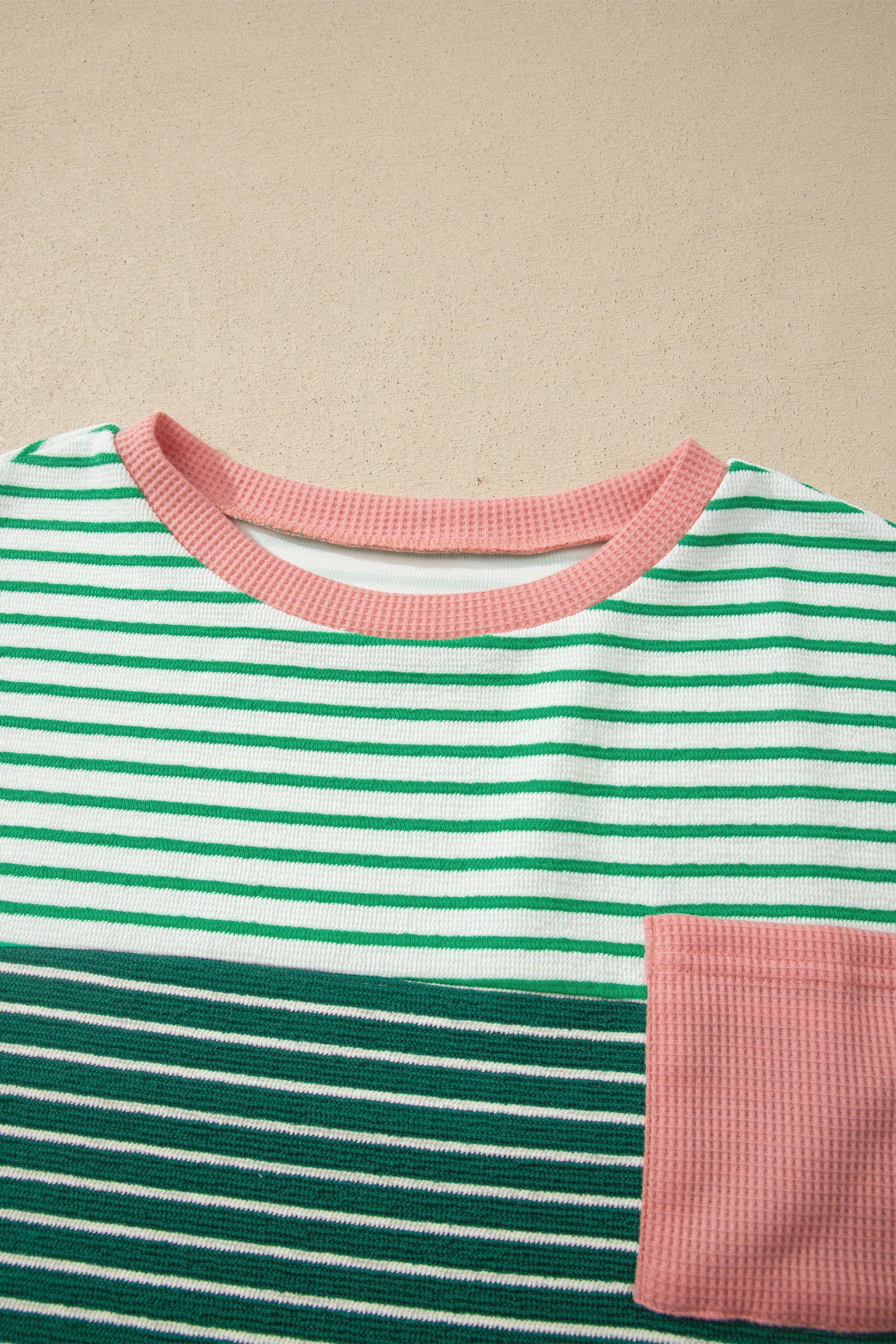 Contrast Print Color Block Detail Relaxed Tee – Green Stripe